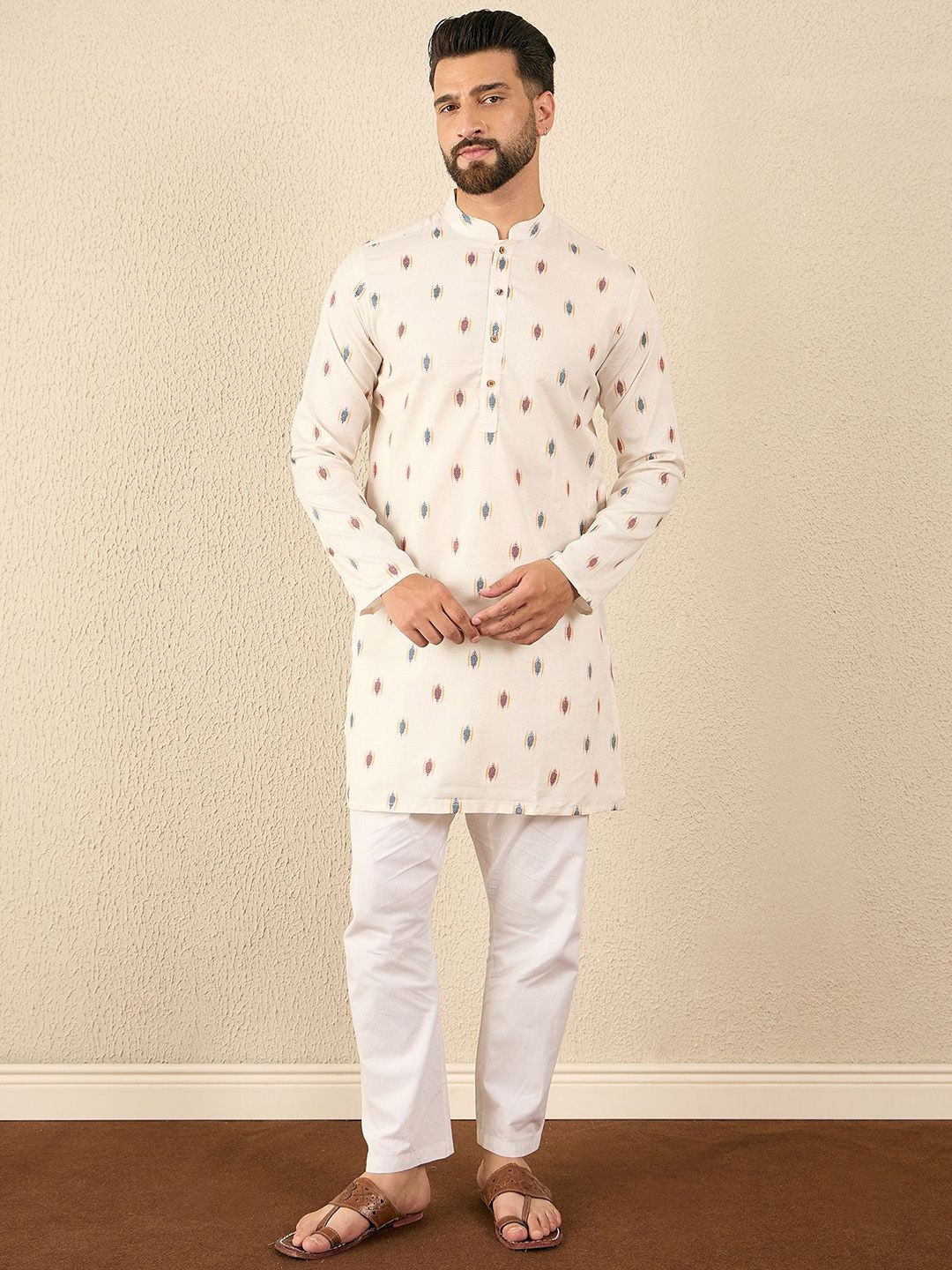 House of Pataudi Men Ethnic Motifs Printed Ikat Festive Pure Cotton Straight Kurta-picture-37