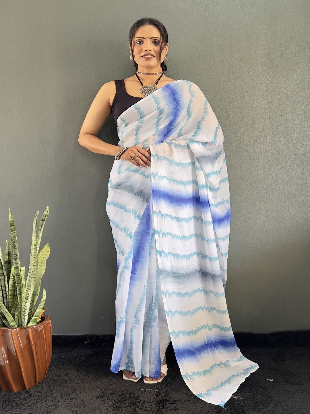 HERE&NOW Tie and Dye Pure Georgette Ready to Wear Saree-picture-18