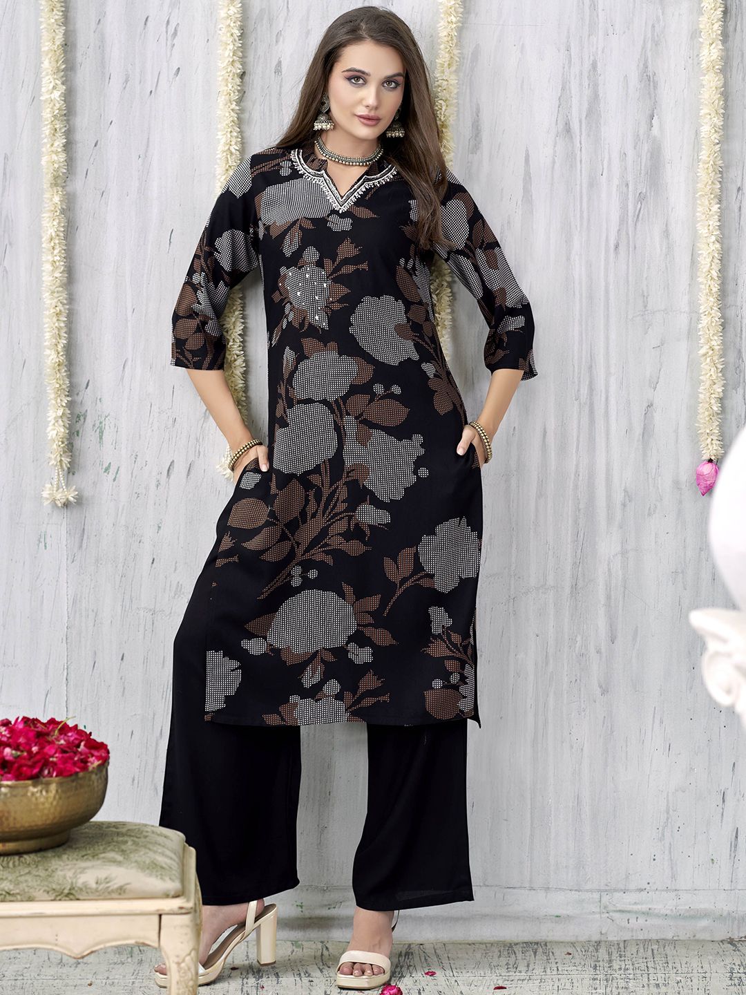 Anouk Floral Printed V-Neck Thread Work Straight Kurta With Palazzo