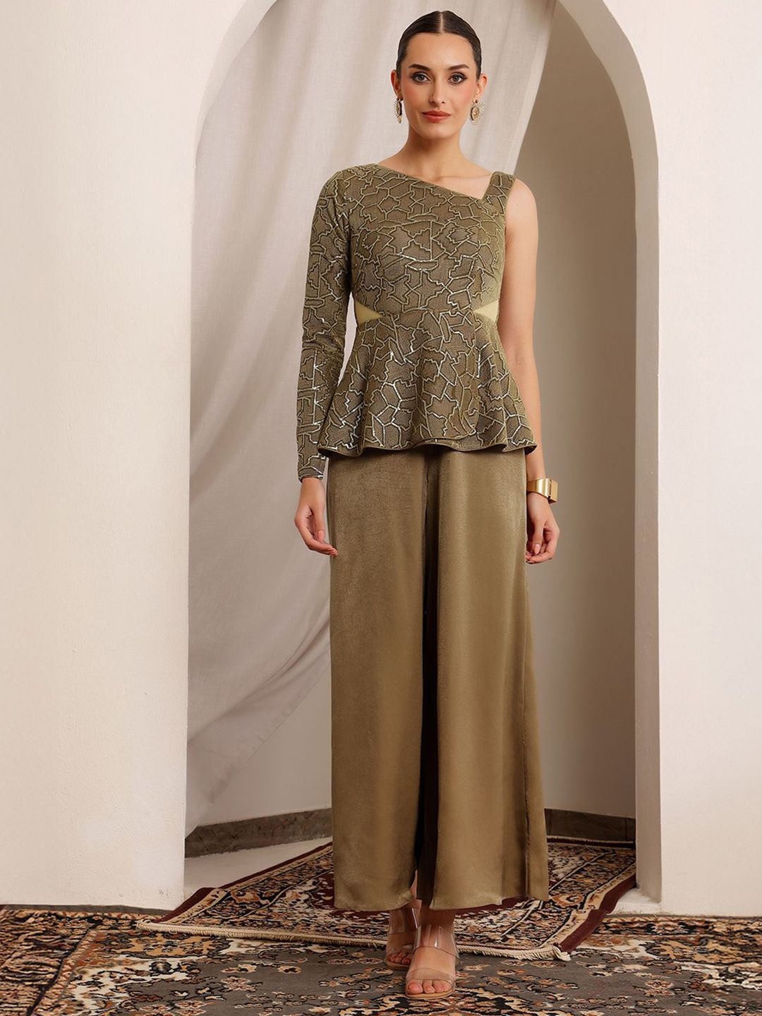 Miss Chase Basic Jumpsuit with Embellished-image-4