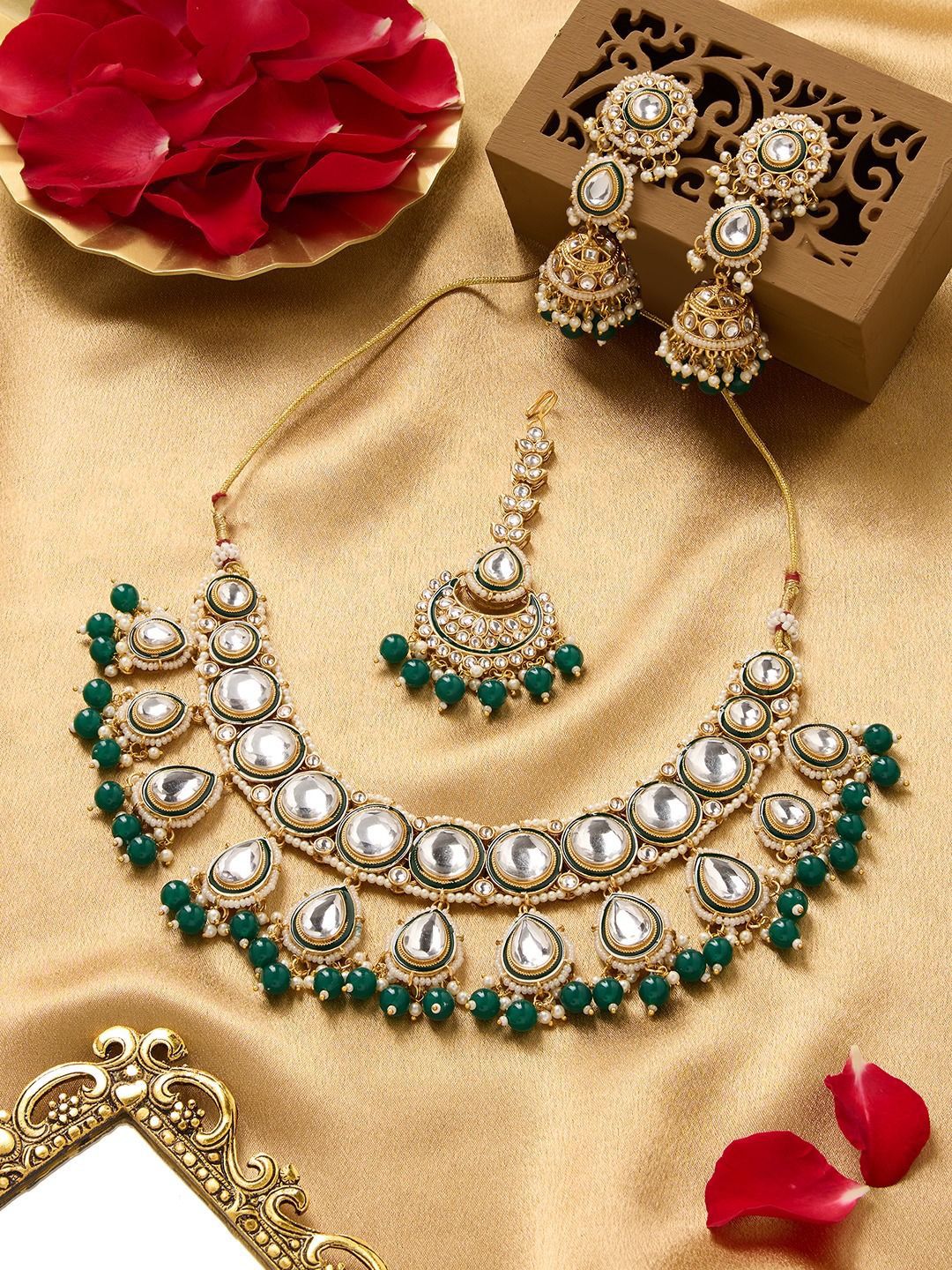 Zaveri Pearls Gold-Plated Stone Studded & Beaded Jewellery Set-picture-36