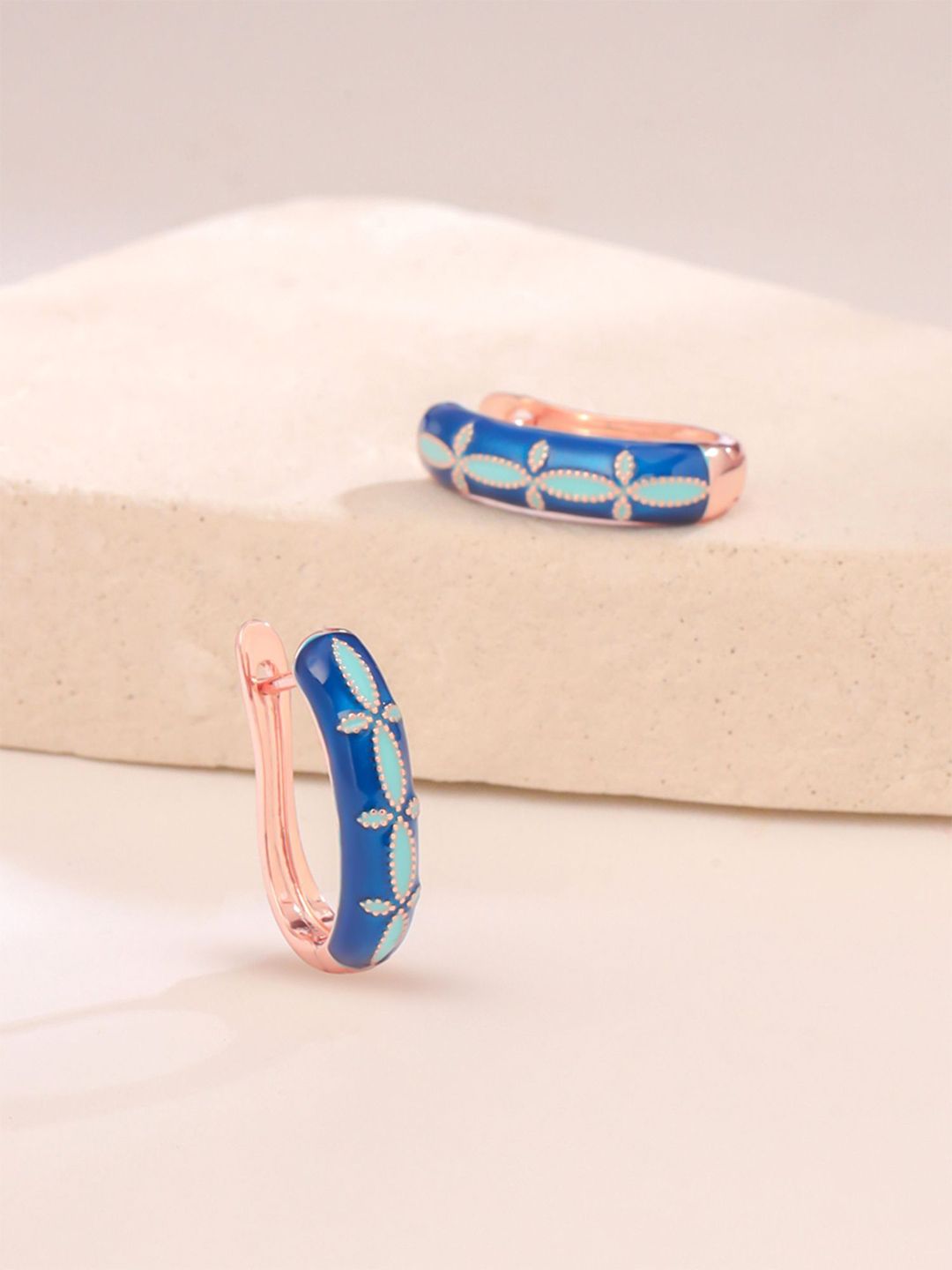 Yellow Chimes Rose Gold Plated Contemporary Hoop Earrings-picture-42