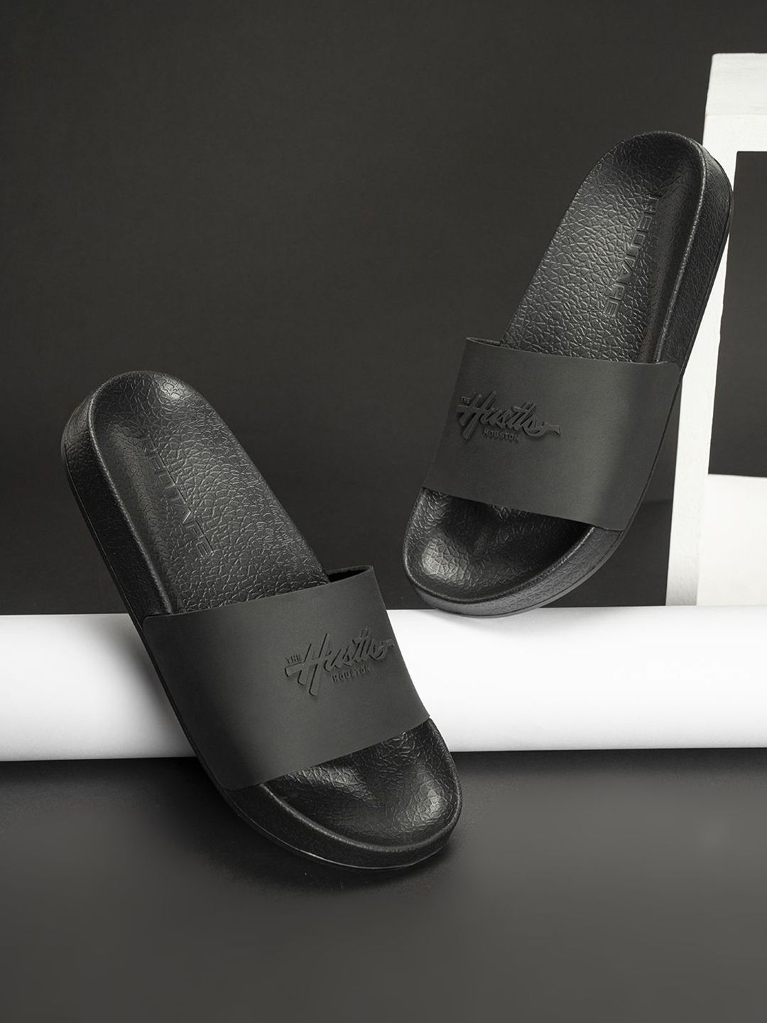 Red Tape Men Rubber Sliders-picture-19
