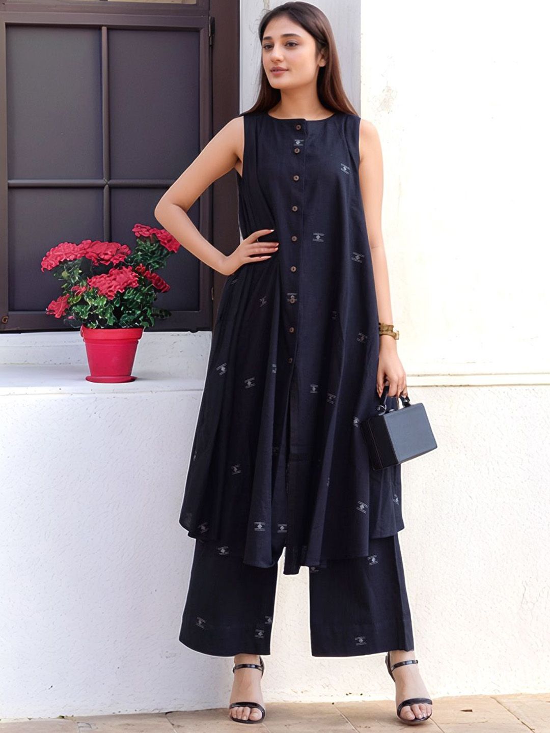 Aaghnya Women Ethnic Motifs Printed Kurta with Palazzo