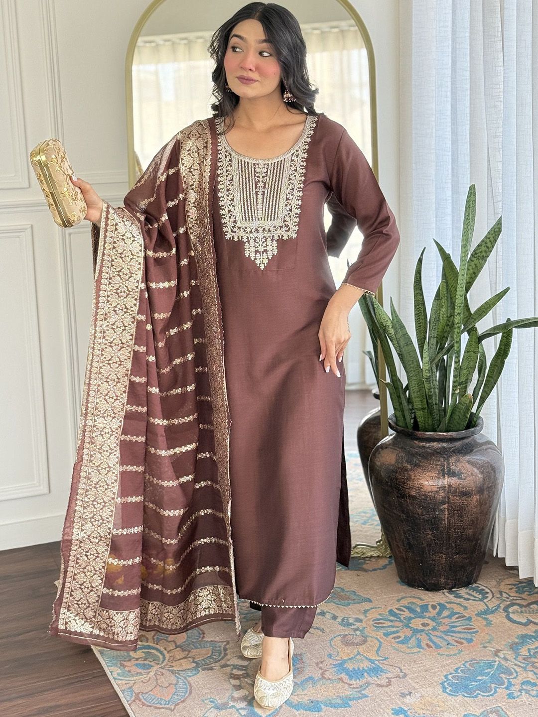 SRILICA Floral Yoke Design Thread Work Straight Kurta With Trousers & Dupatta