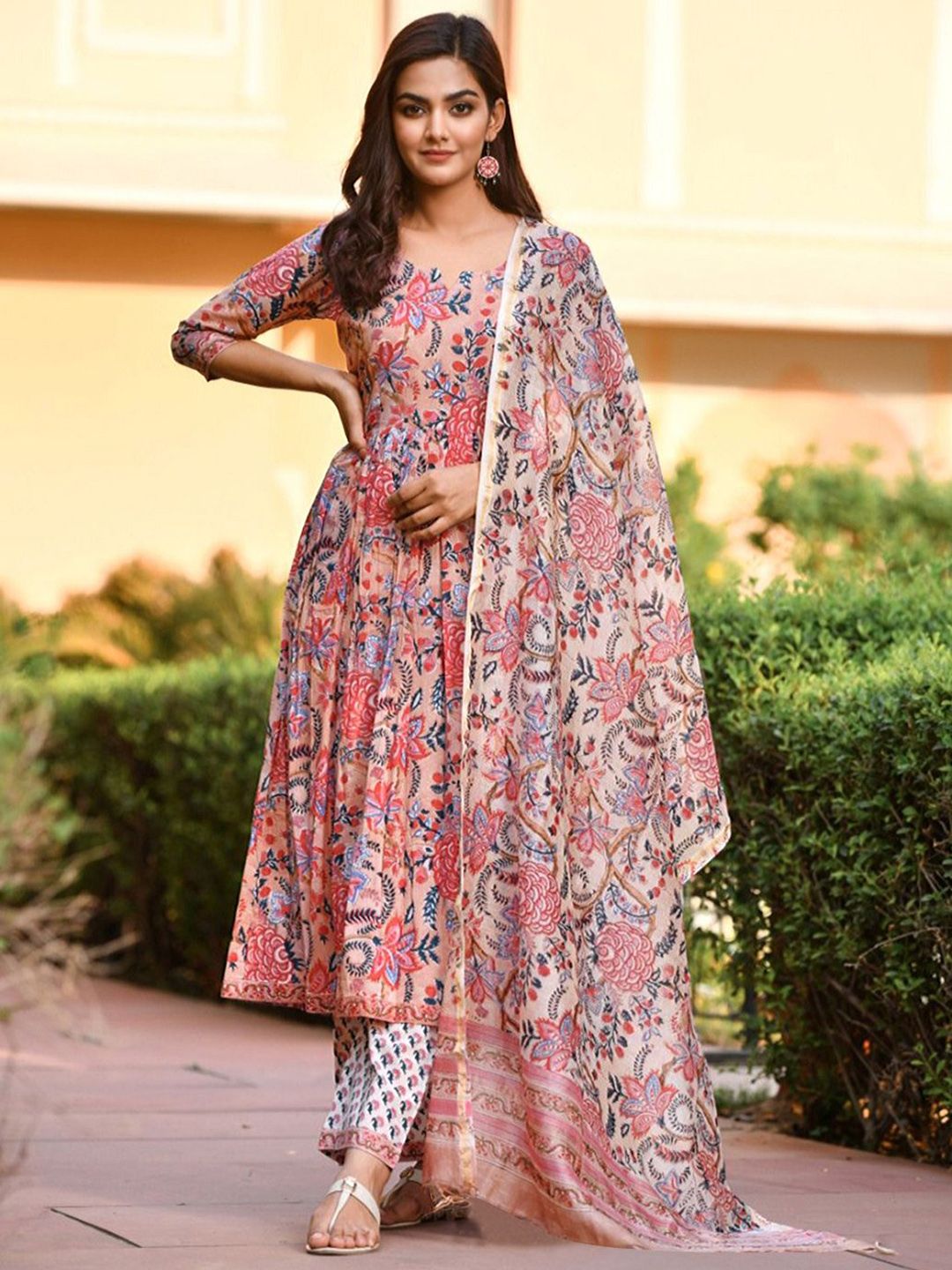 Anouk Rustic Floral Printed Round Neck Pleated Anarkali Kurta With Trousers & Dupatta