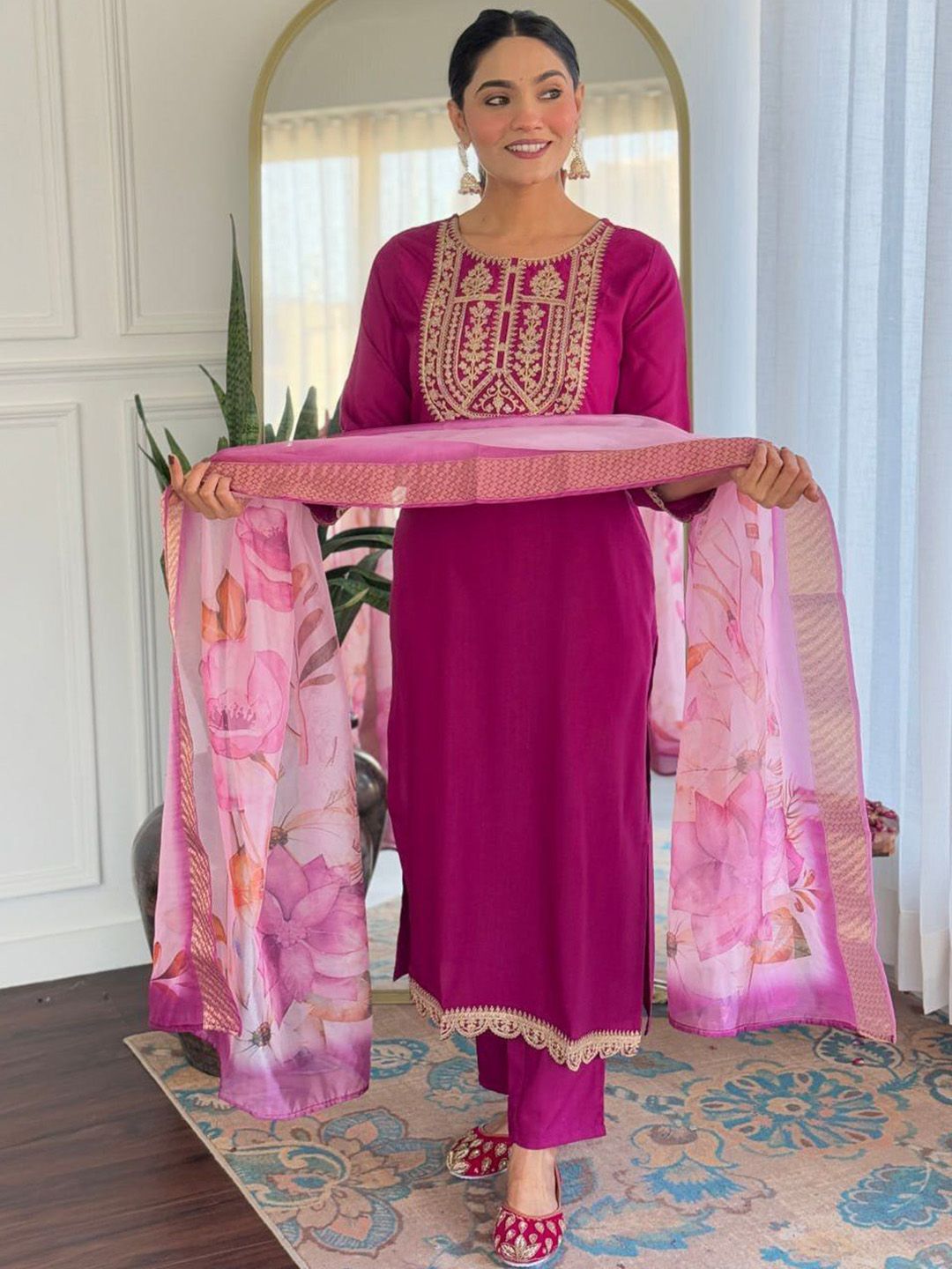 TRAHIMAM Women Ethnic Motifs Yoke Design Kurta with Trousers & Dupatta