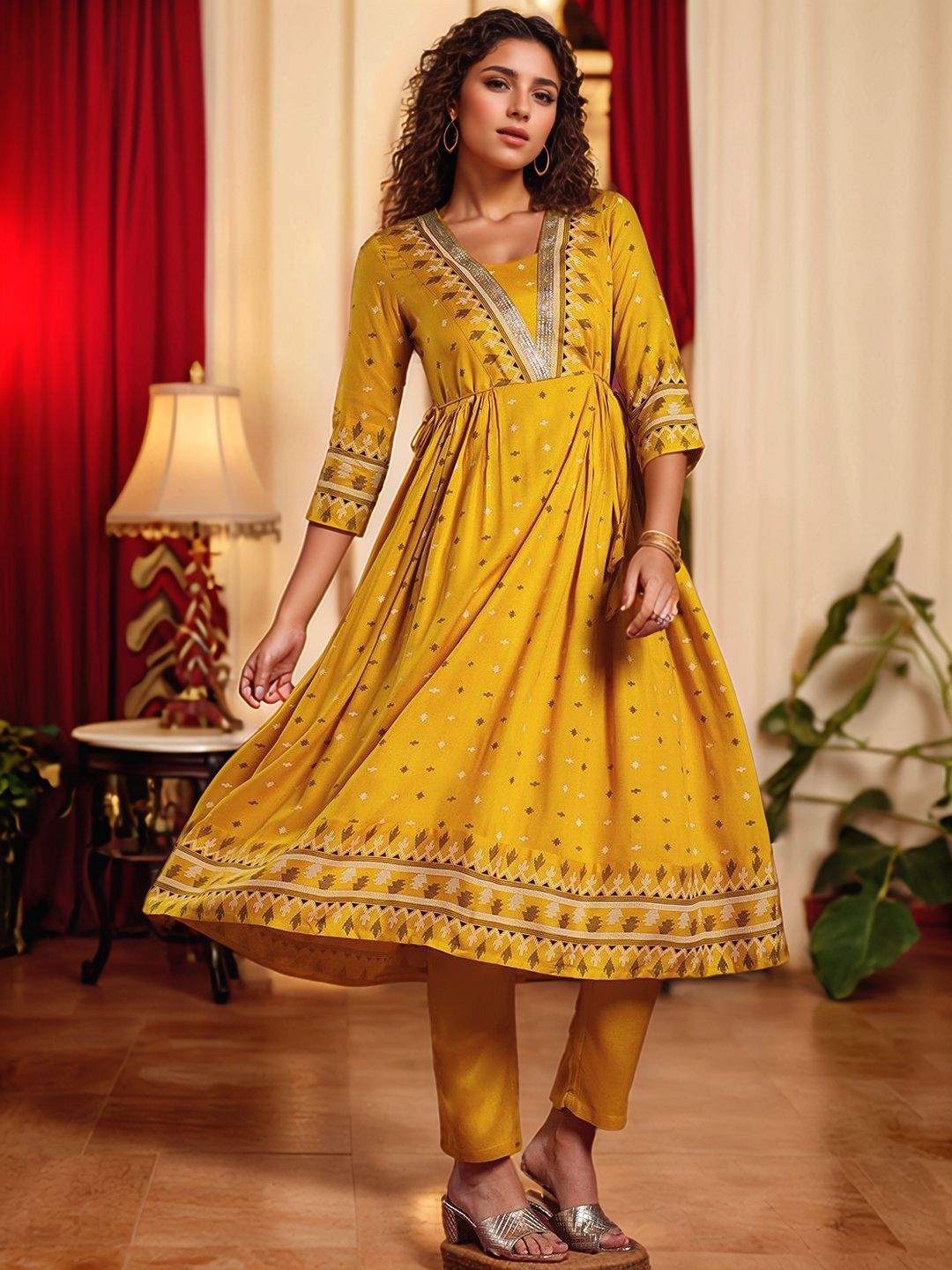 Aaghnya Women Ethnic Motifs Printed Anarkali Kurta with Trousers