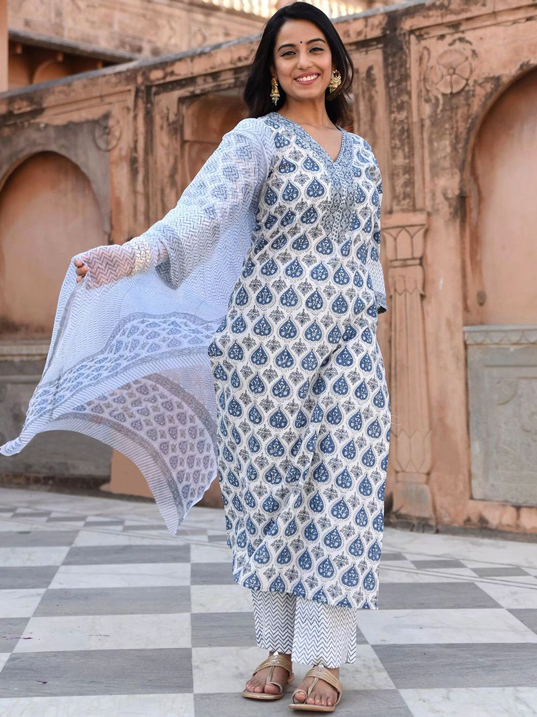 Anouk Rustic Ethnic Motifs Printed Straight Kurta with Trousers & Dupatta