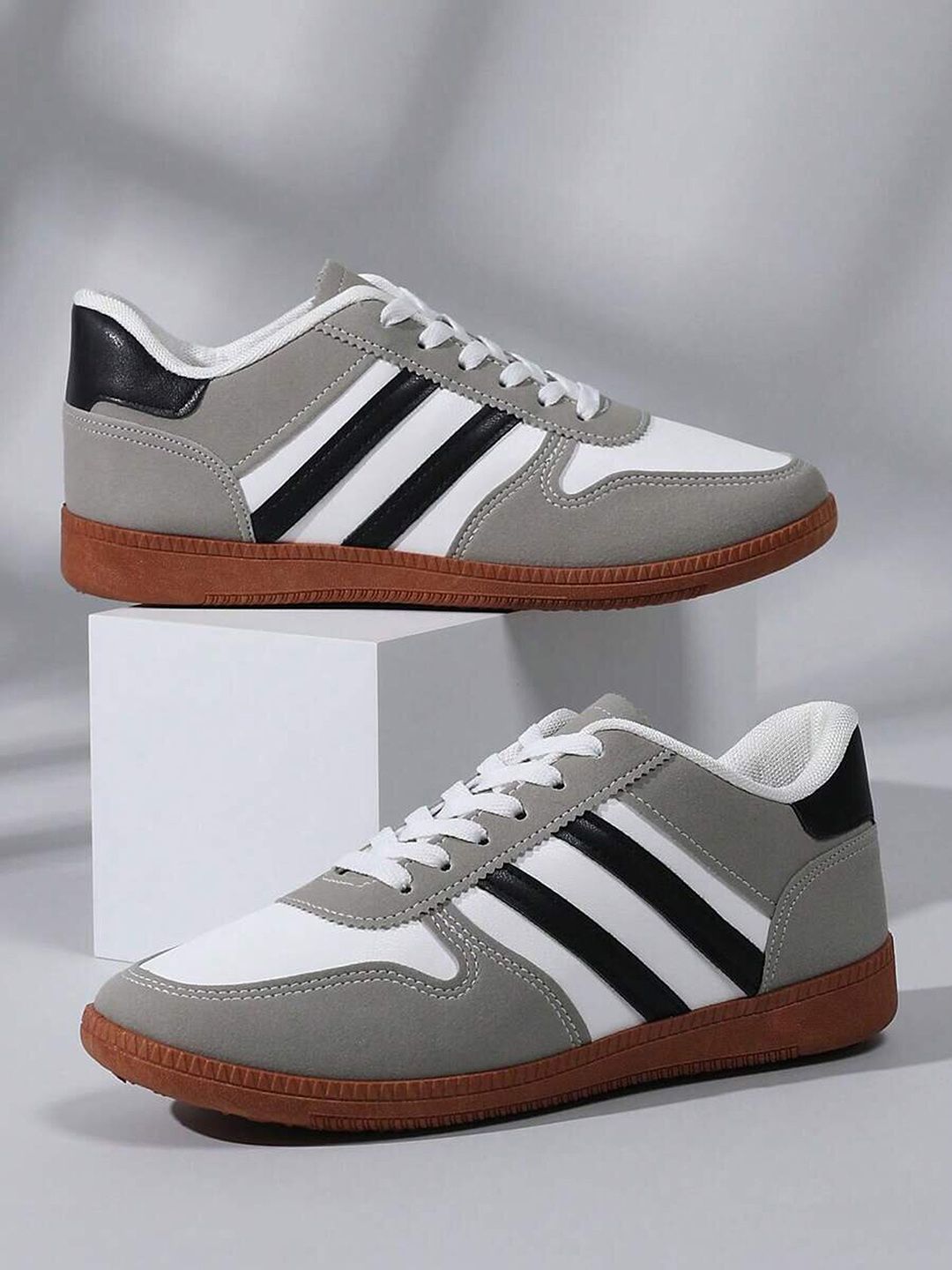 Layasa Men Lace-Up Sneakers-picture-24