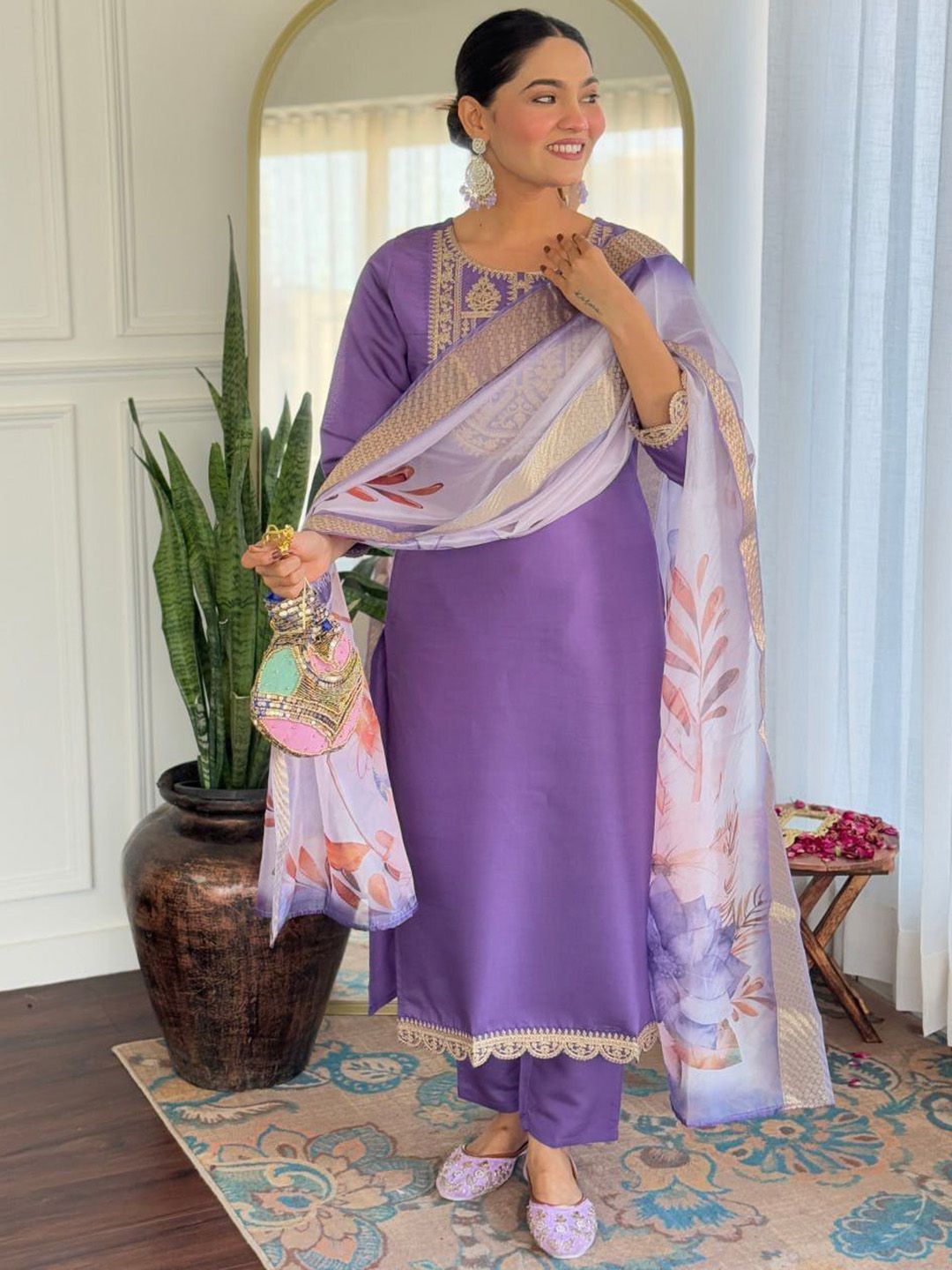 TRAHIMAM Women Ethnic Motifs Embroidered Regular Sequinned Kurta with Trousers & Dupatta