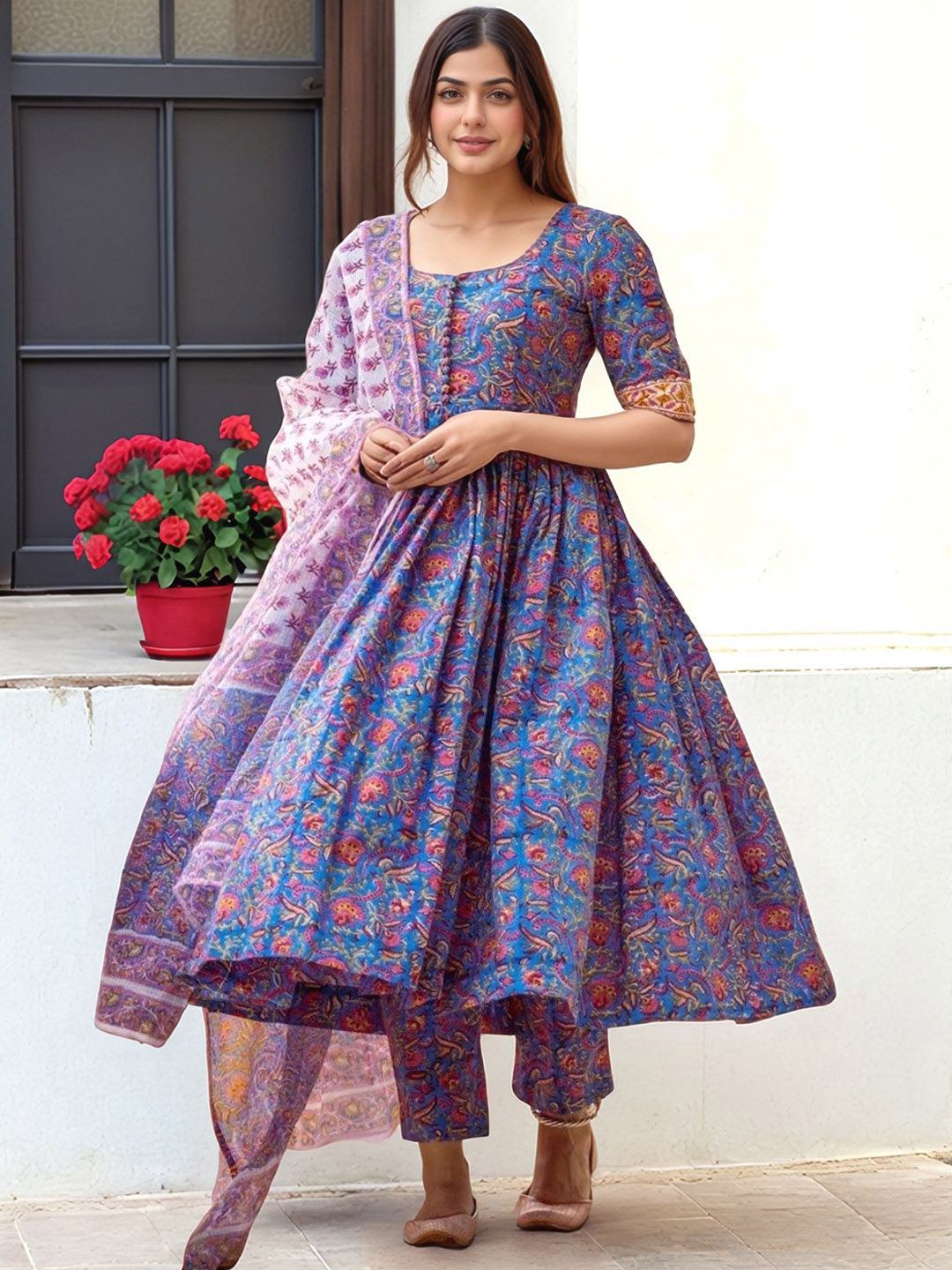 Aaghnya Women Ethnic Motifs Printed Anarkali Kurta with Trousers & Dupatta