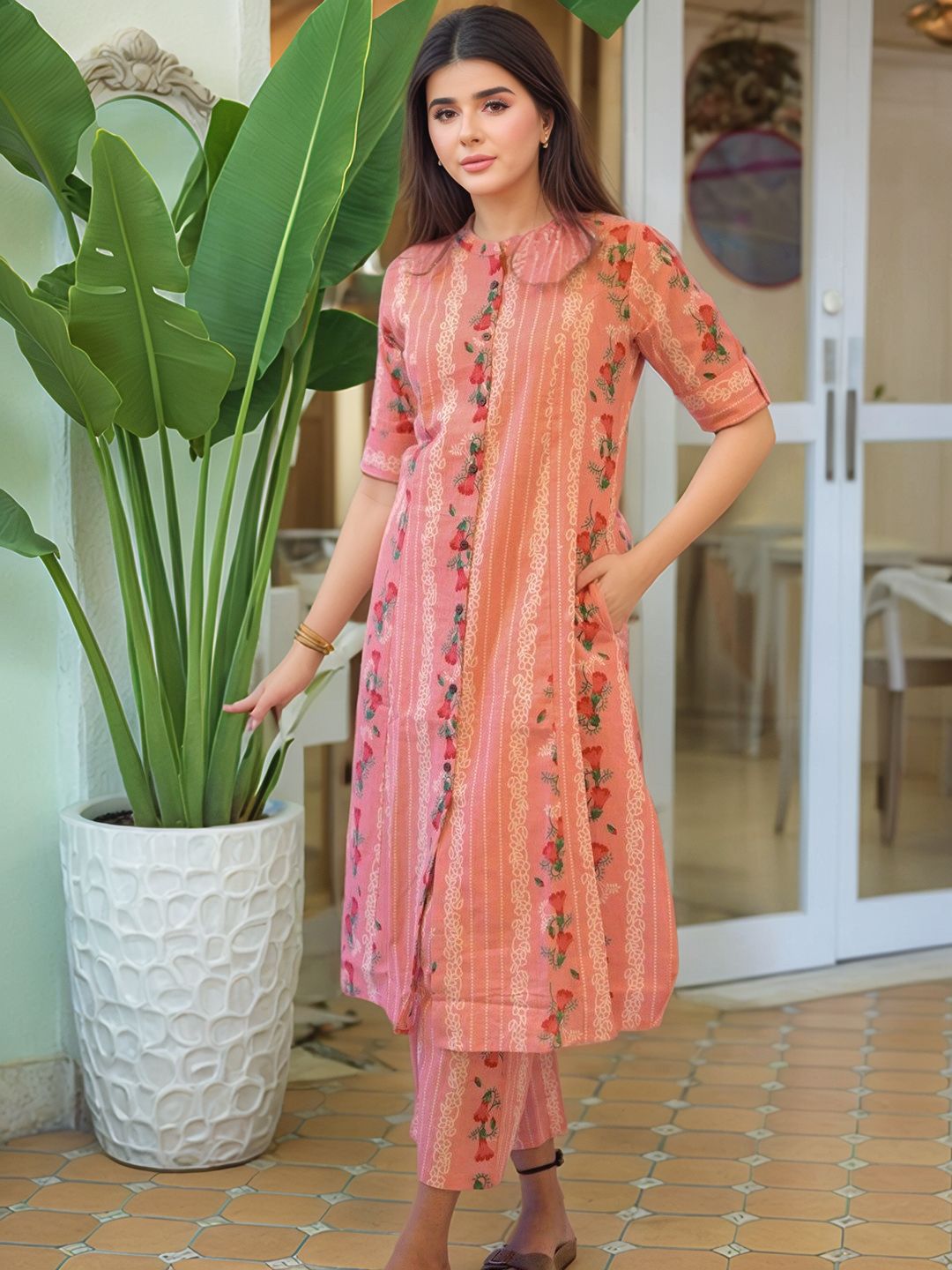 Aaghnya Floral Printed Mandarin Collar A-Line Kurta with Trouser