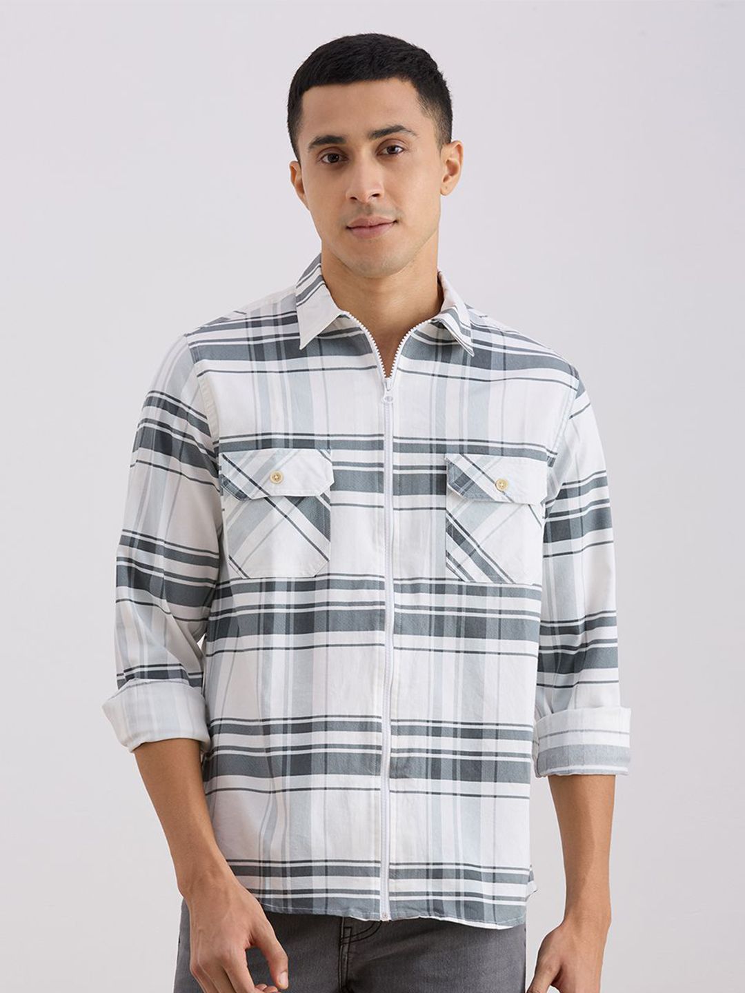 VALEN CLUB Men Tartan Checked Spread Collar Casual Shirt-picture-30