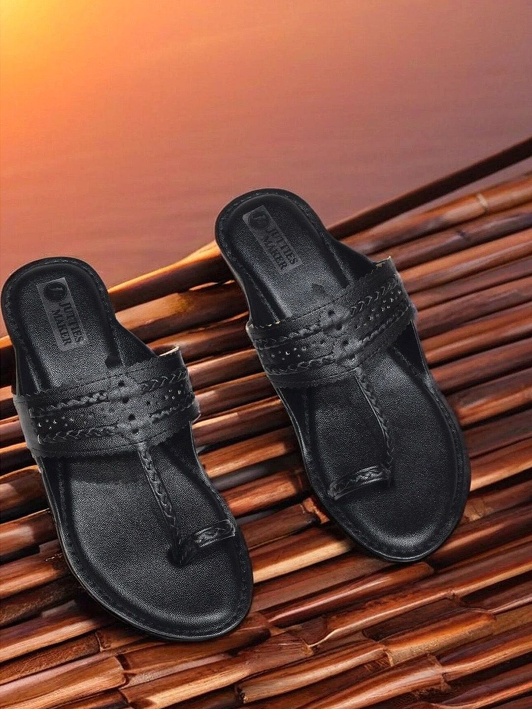 JUTTIESMAKER Women one toe flat-picture-40