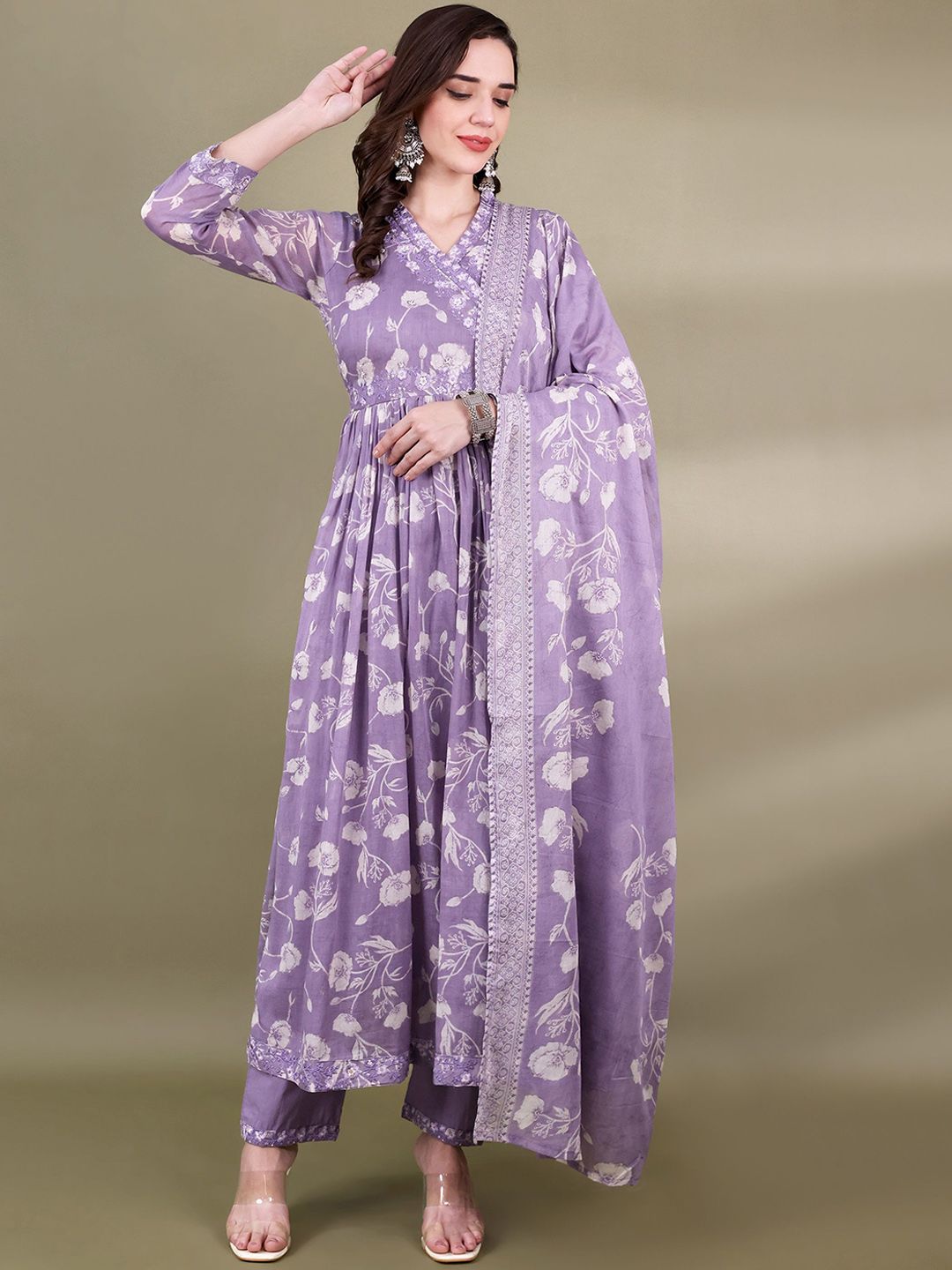 CHETI Women Floral Printed Kurti with Trousers & Dupatta-picture-13