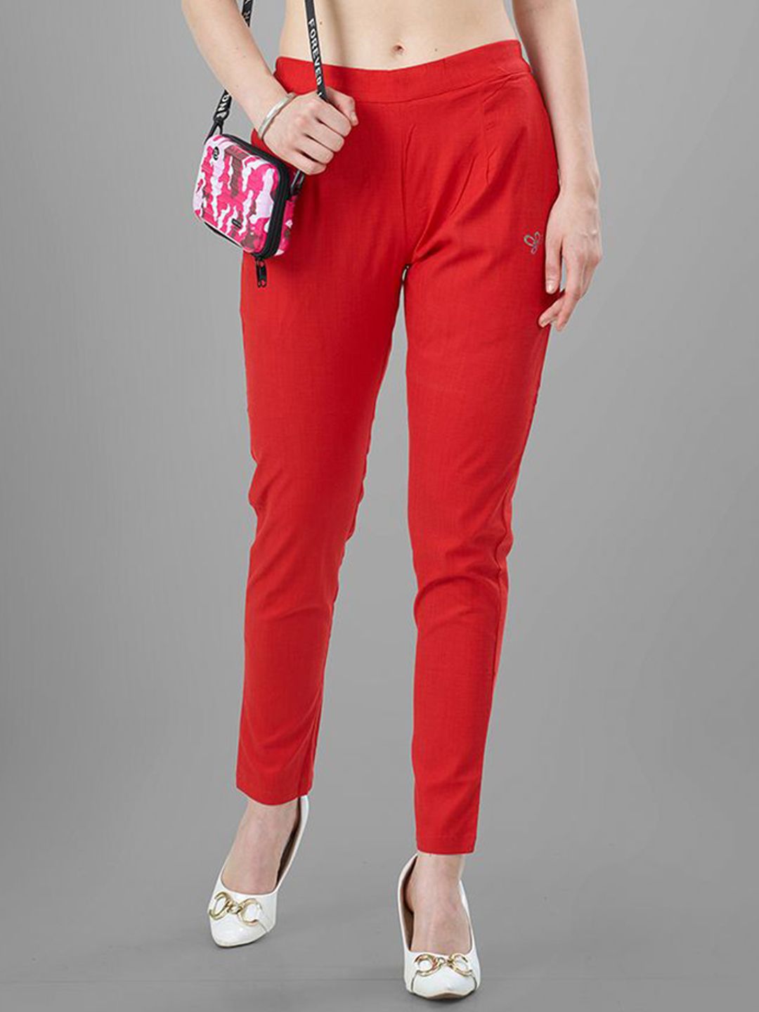 TITTLI Women Relaxed Slim Fit Regular Trousers-picture-32
