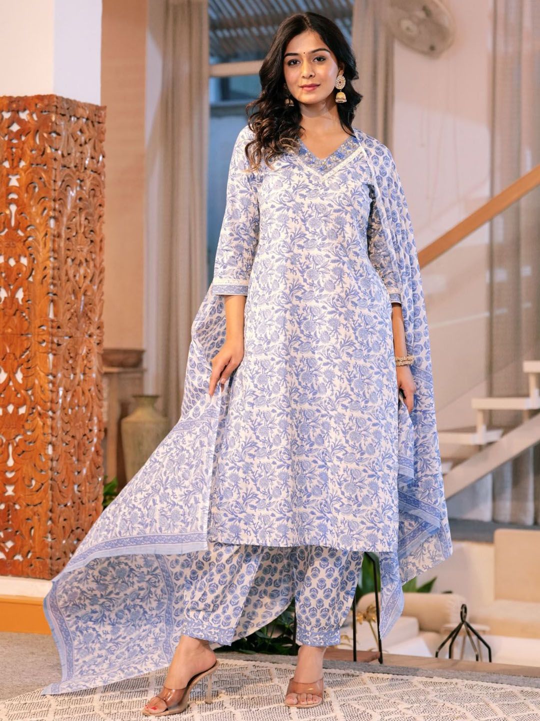 RANI PRINTS RP_1062_B_M Women Floral Printed Aari Work Pure Cotton Kurta Set With Dupatta