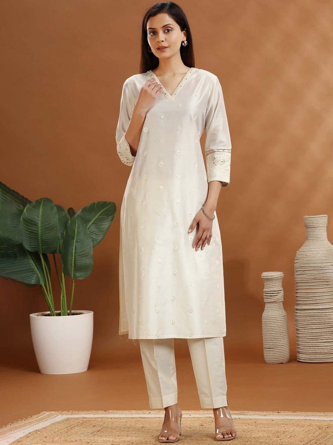 COTTON CULTURE Floral Embroidered V-Neck Pure Cotton Straight Kurta With Trousers