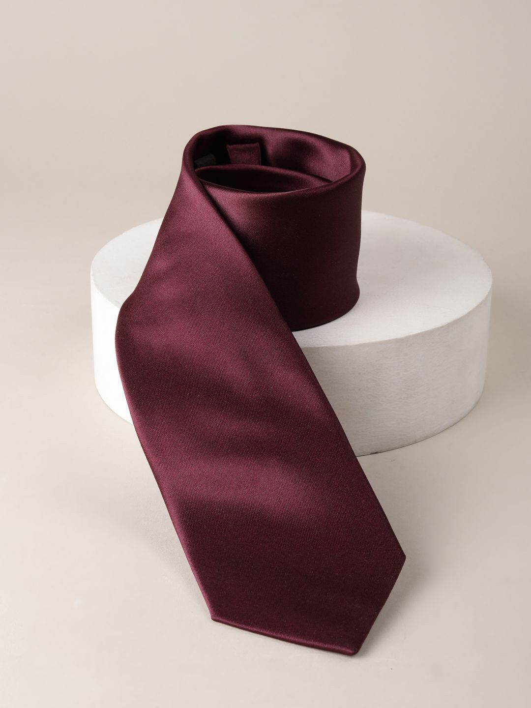 Louis Philippe Men SolidSkinny Tie