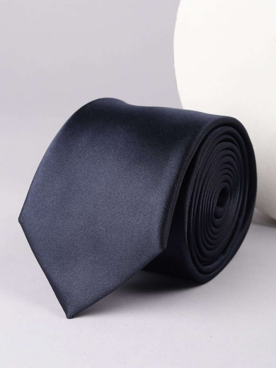 Louis Philippe Men Solid Regular Broad Tie