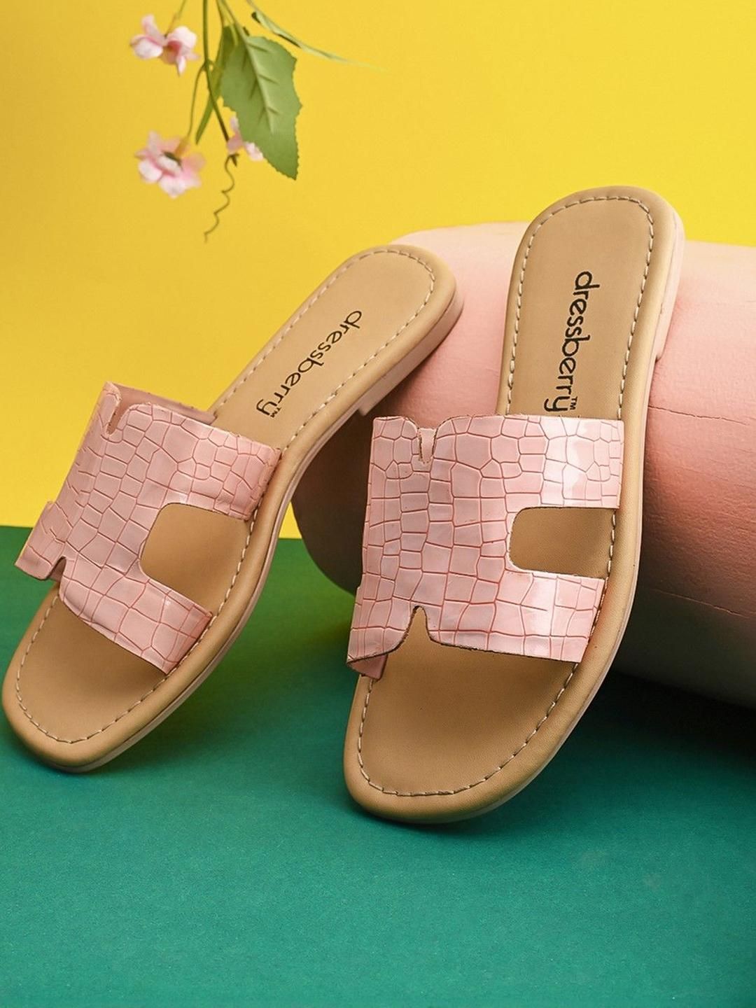 DressBerry Women Textured Round Toe One Toe Flats-picture-12