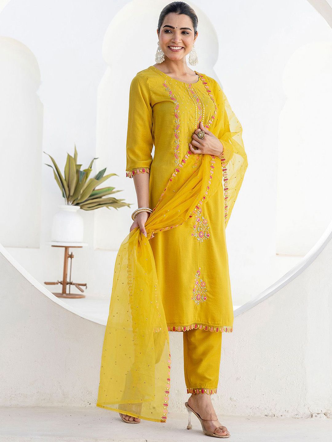 Sanisa Set Kurta Donna In Rayon Nero Con Ricamo Sequenze E Dupatta - Abito Elegante Per Feste E Matrimoni
