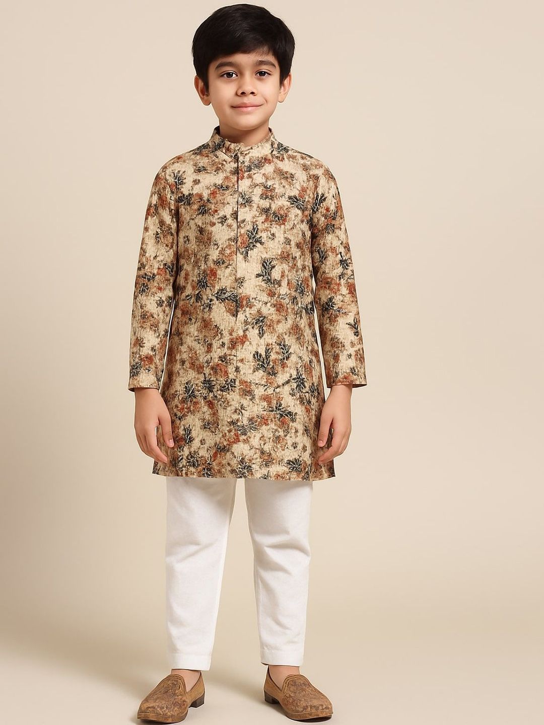 Seetoo Boys Ethnic Motifs Printed Pure Cotton Kurta with Pyjamas-image-1