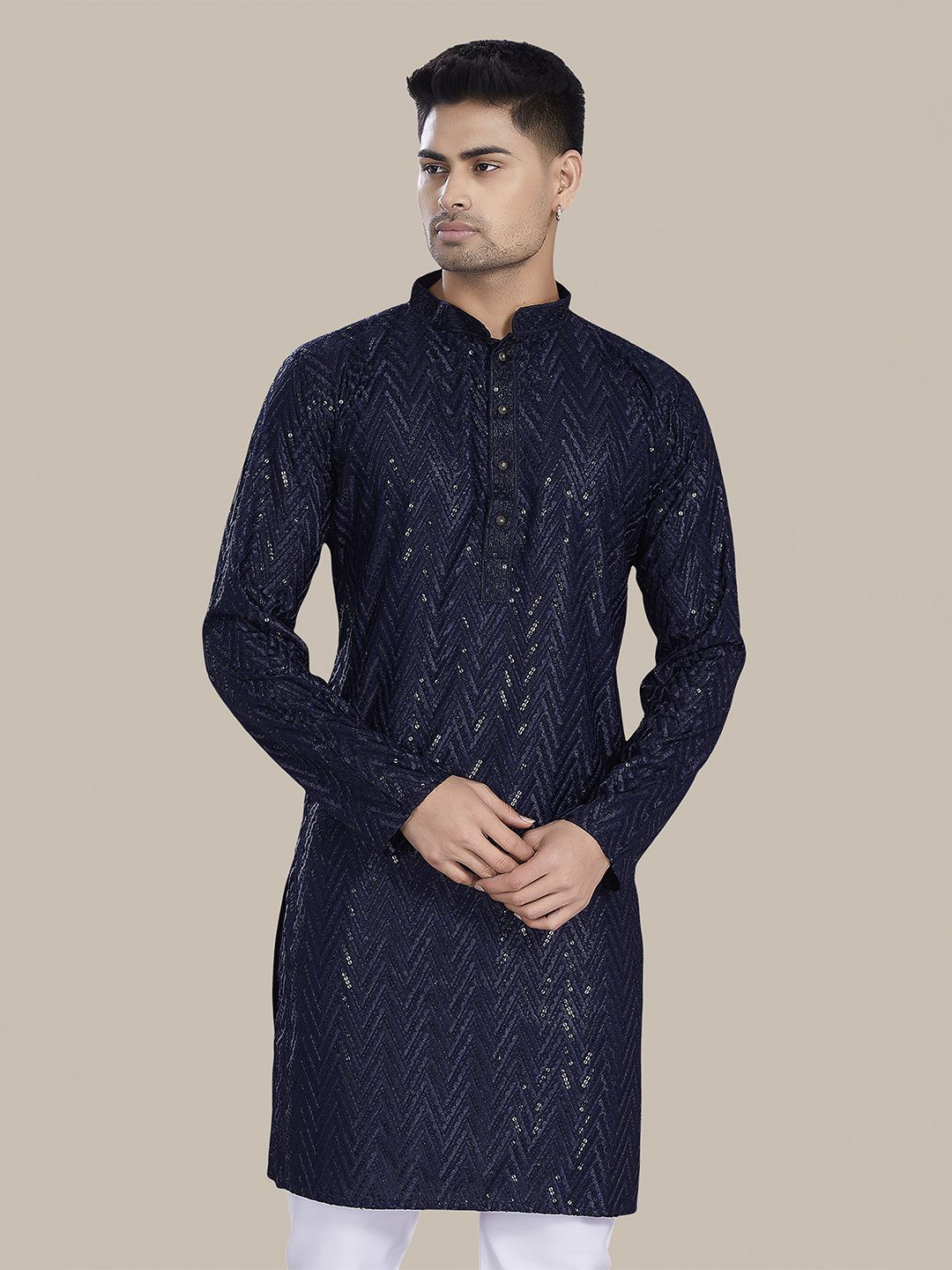 DIVISIVE Men Embroidered Sequins Straight Kurta-picture-27