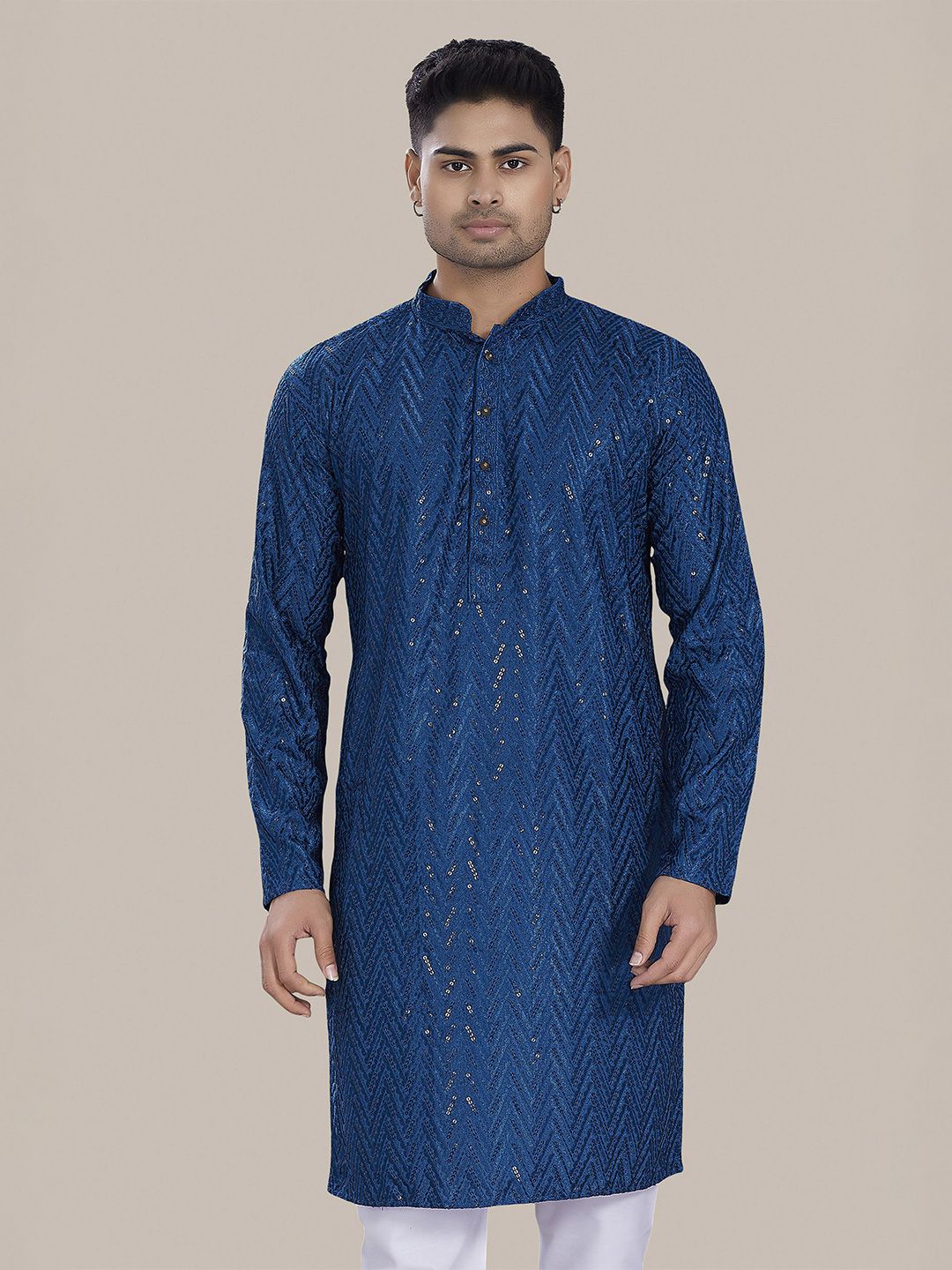DIVISIVE Geometric Embroidered Sequins Mandarin Collar Straight Kurta-picture-34