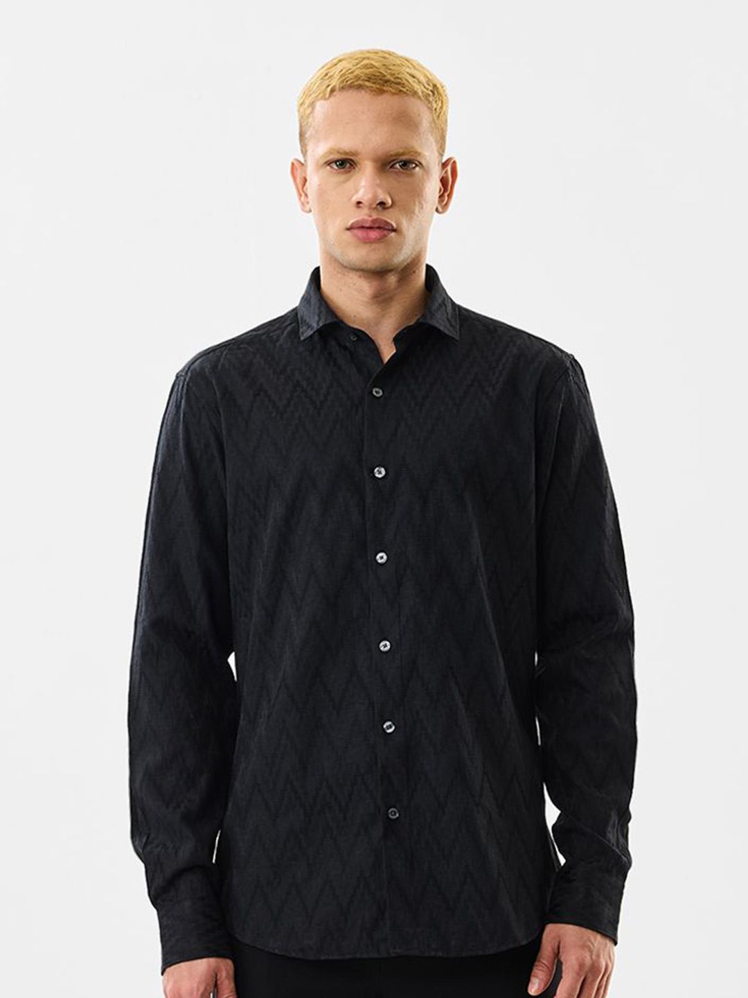 Snitch Men Relaxed Fit Textured Spread Collar Casual Shirt-picture-29