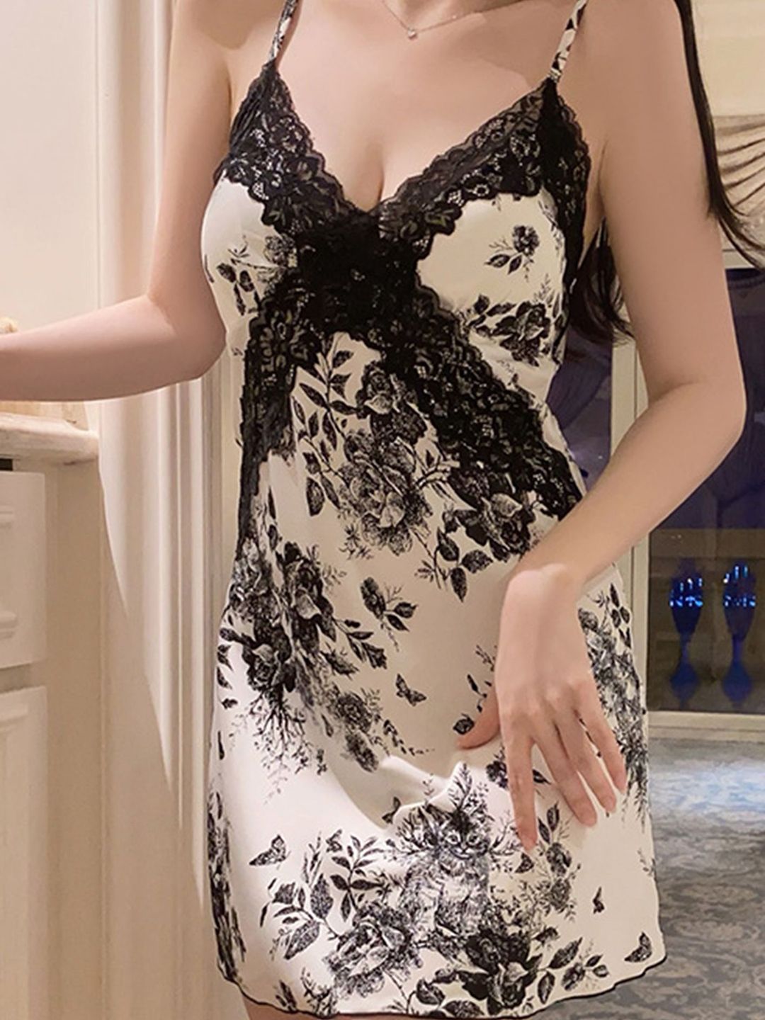 LULU & SKY Printed Shoulder Straps Baby Doll-picture-20