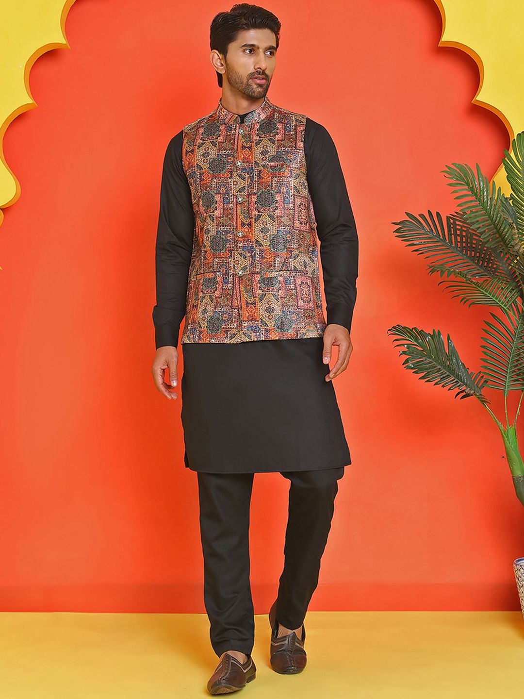 Jompers Men Floral Printed Regular Sequinned Velvet Kurta with Pyjamas-picture-34