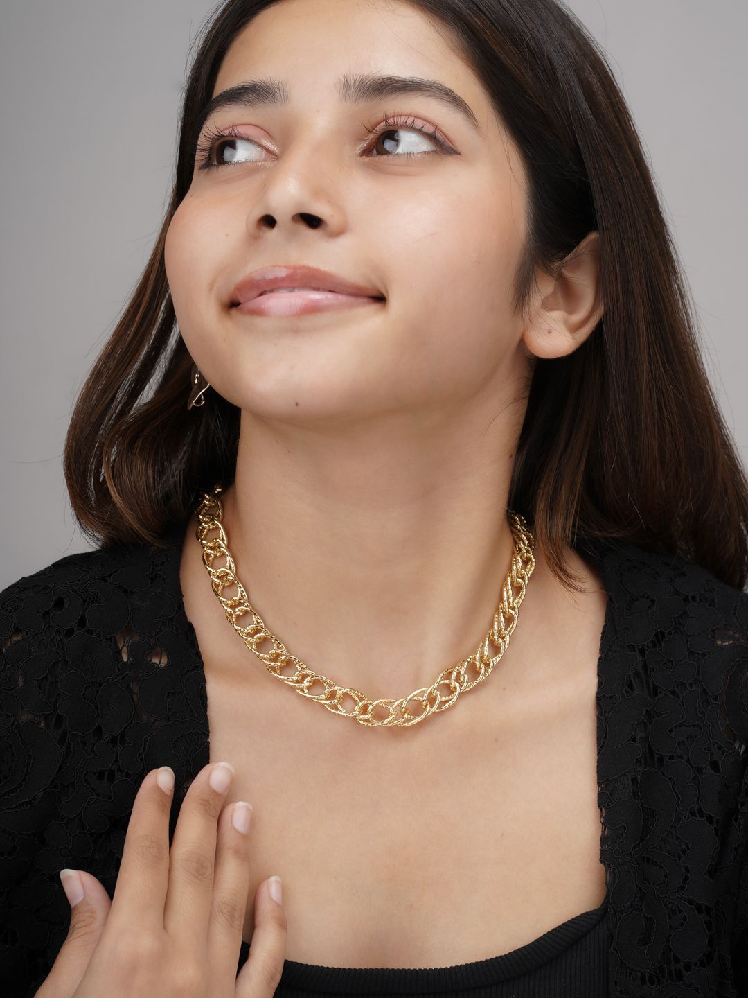 AARSEE OFFICIAL Anti-Tarnish22KT Gold-Plated Infinite Grace Chain Necklace-picture-12