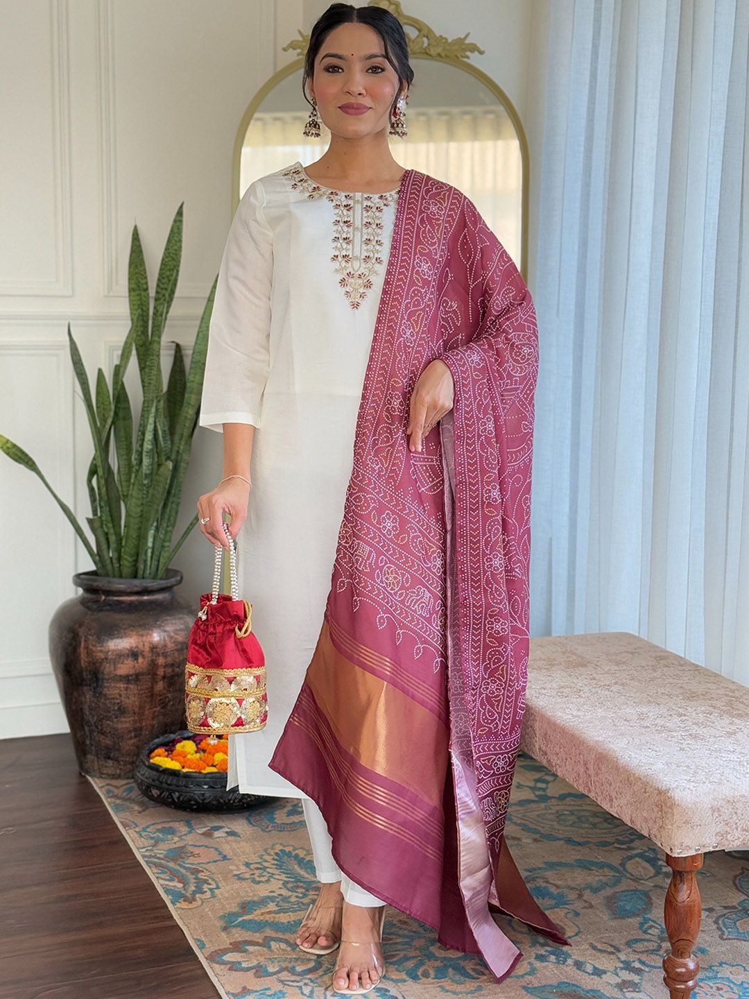 Growdamy Floral Yoke Design Thread Work Straight Kurta with Trousers & Dupatta-picture-12