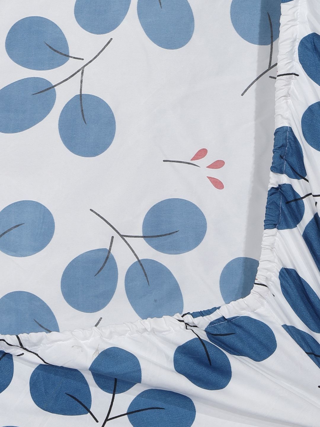 Myntra Elegant Homes White & Blue Floral Printed 300 TC King Bedsheet Set 2.5 m x 2.25 m-picture-31