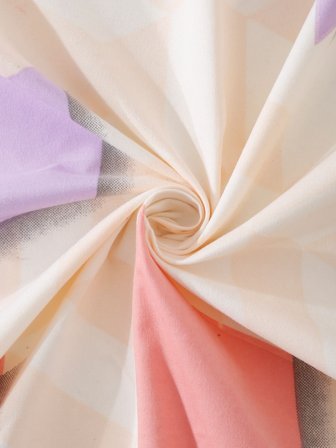 Myntra Elegant Homes White Geometric Printed 300 TC King Bedsheet Set 2.50 m x 2.20 m-picture-28