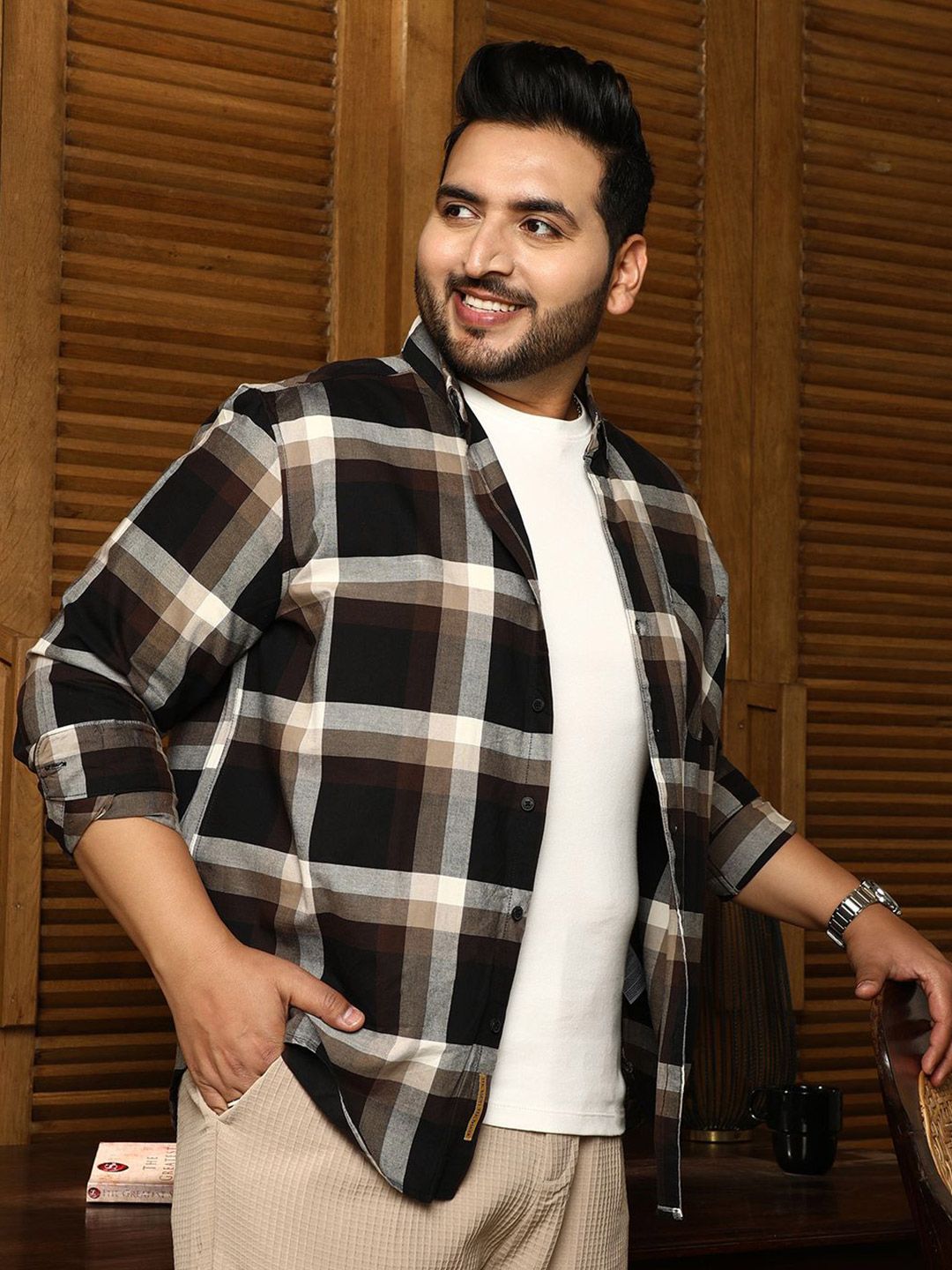 Instafab Plus Men Comfort Opaque Checked Casual Shirt-picture-29