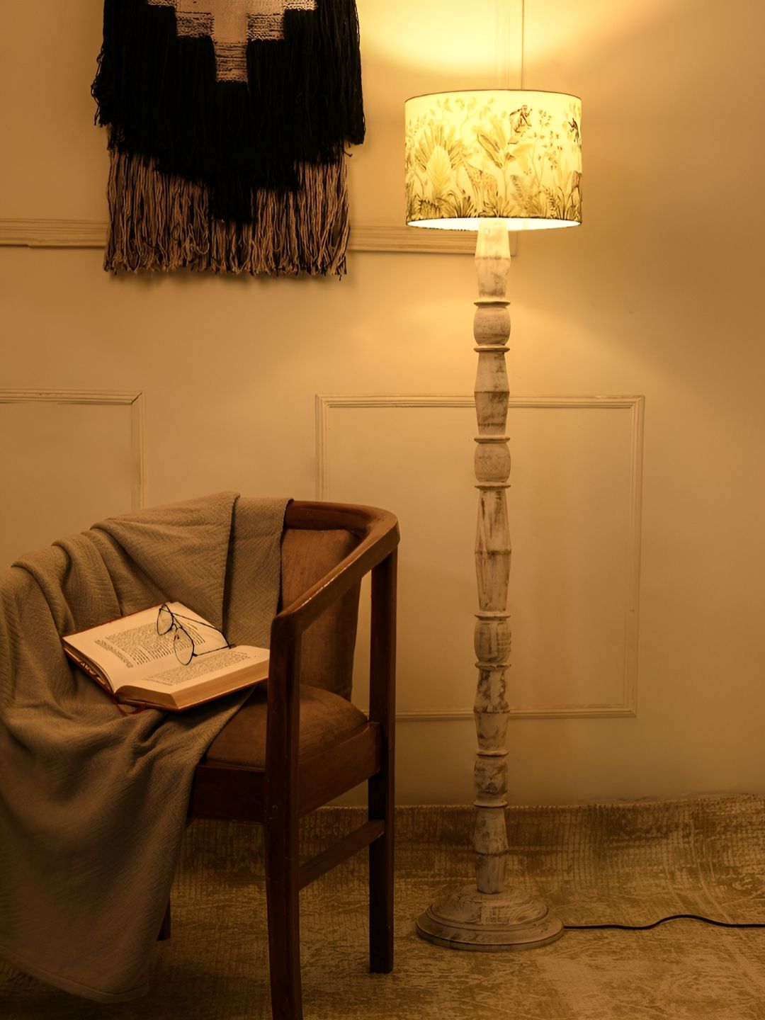 green girgit White & Green Printed Wooden Cylinder Shaped Floor Lamp