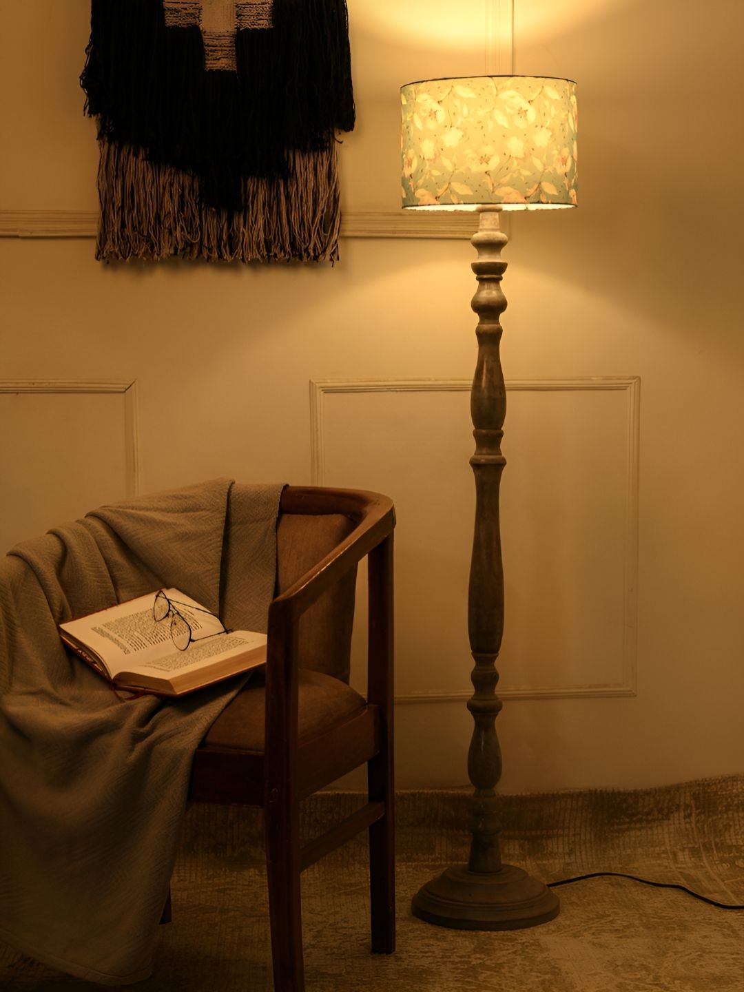 green girgit Grey & Blue Printed Wooden Frustum Shaped Floor Lamp-image-26