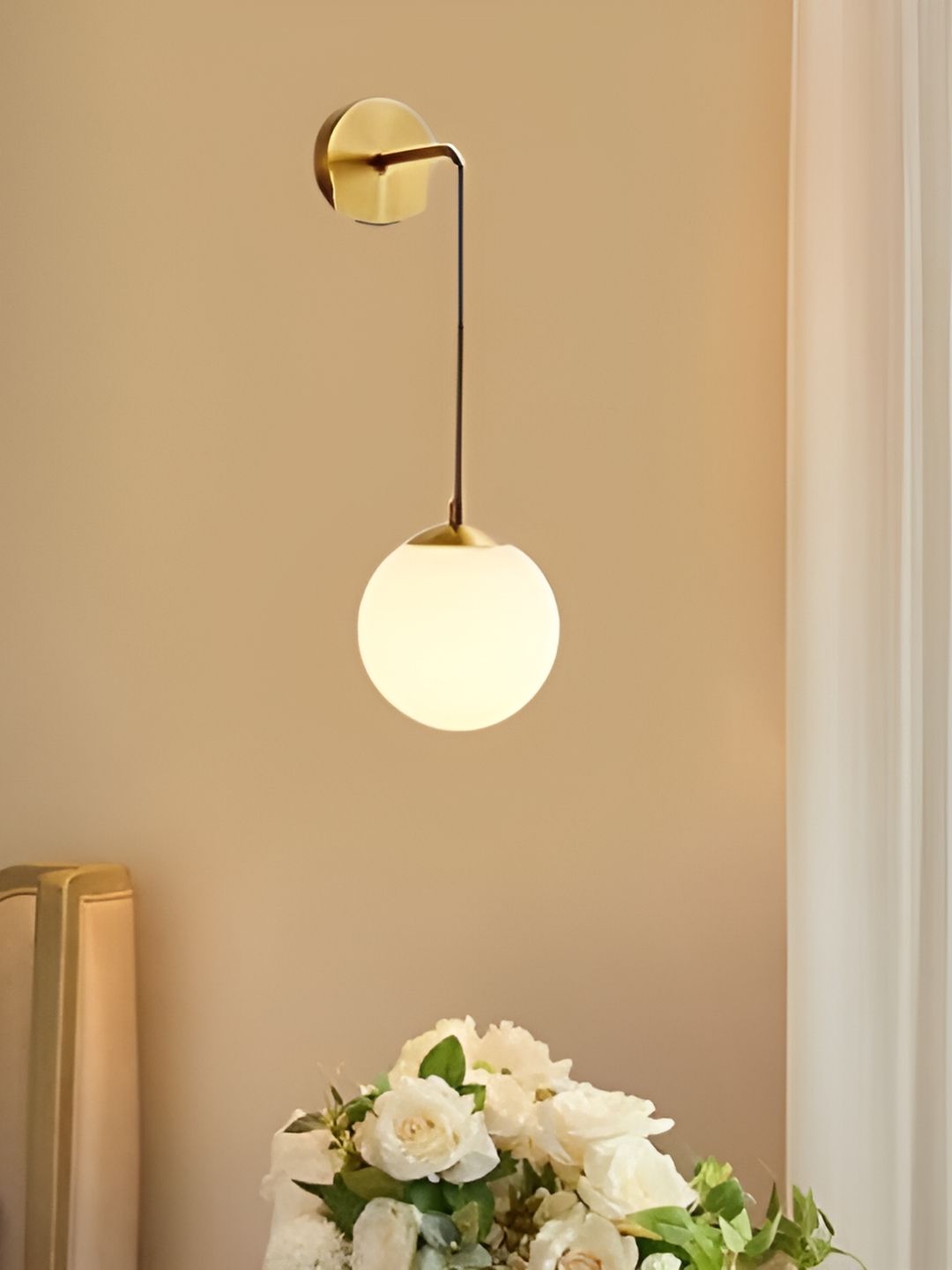 KINIS Gold-Toned & White Quirky Abstract Shaped Wall Lamp-picture-10