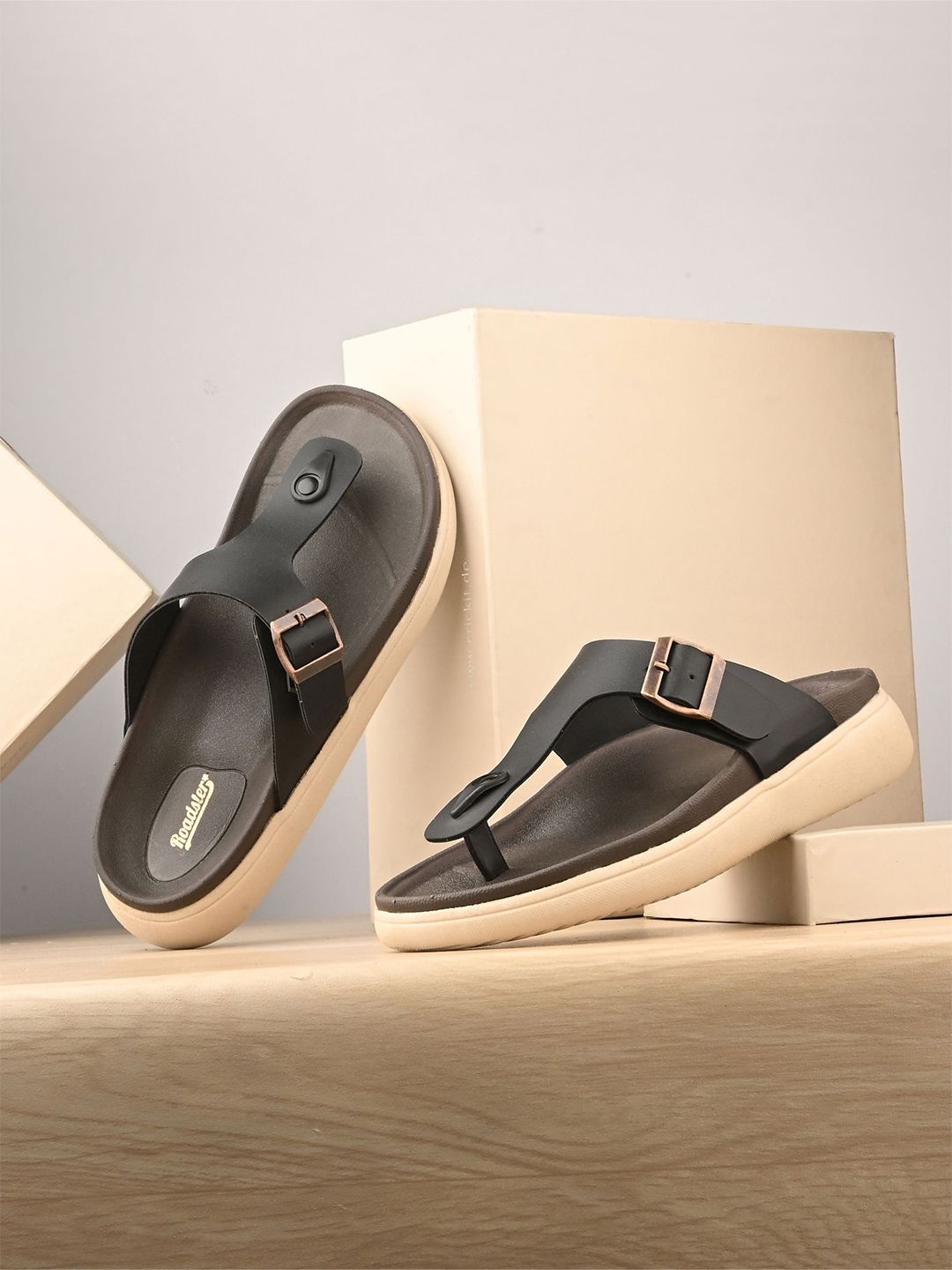 The Roadster Lifestyle Co Men Comfort Sandals-picture-16