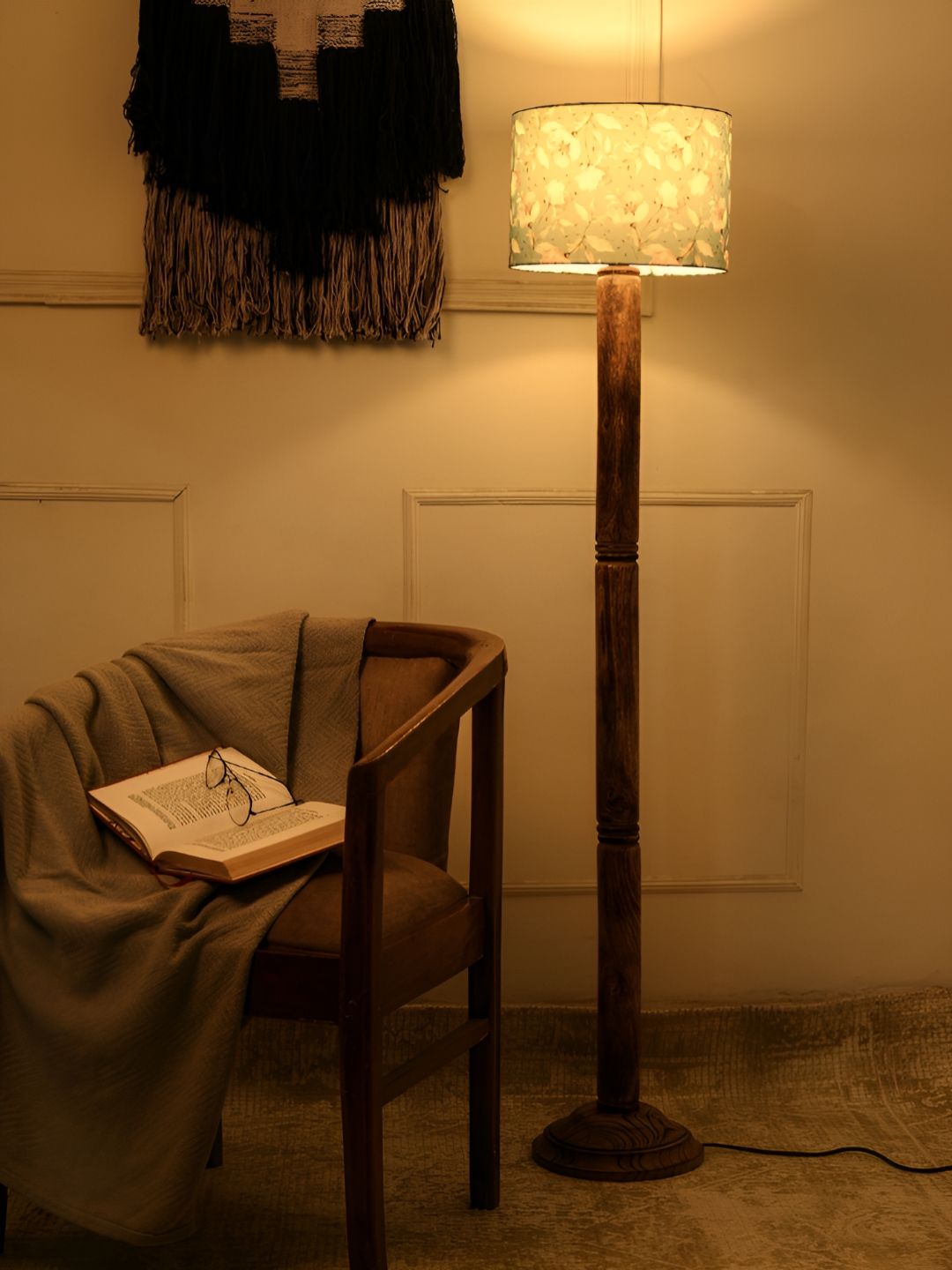 green girgit White & Brown Printed Wooden Cylinder Shaped Floor Lamp-image-49