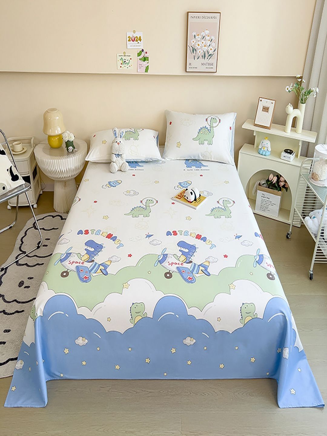 JC HOME White & Blue Conversational Printed Cotton 220 TC King Bedsheet Set2.30m x 2.00m-picture-34