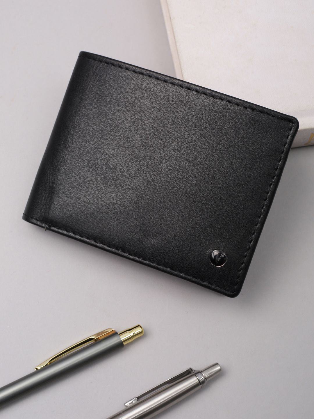 Van Heusen Men Leather Two Fold Wallet-image-29