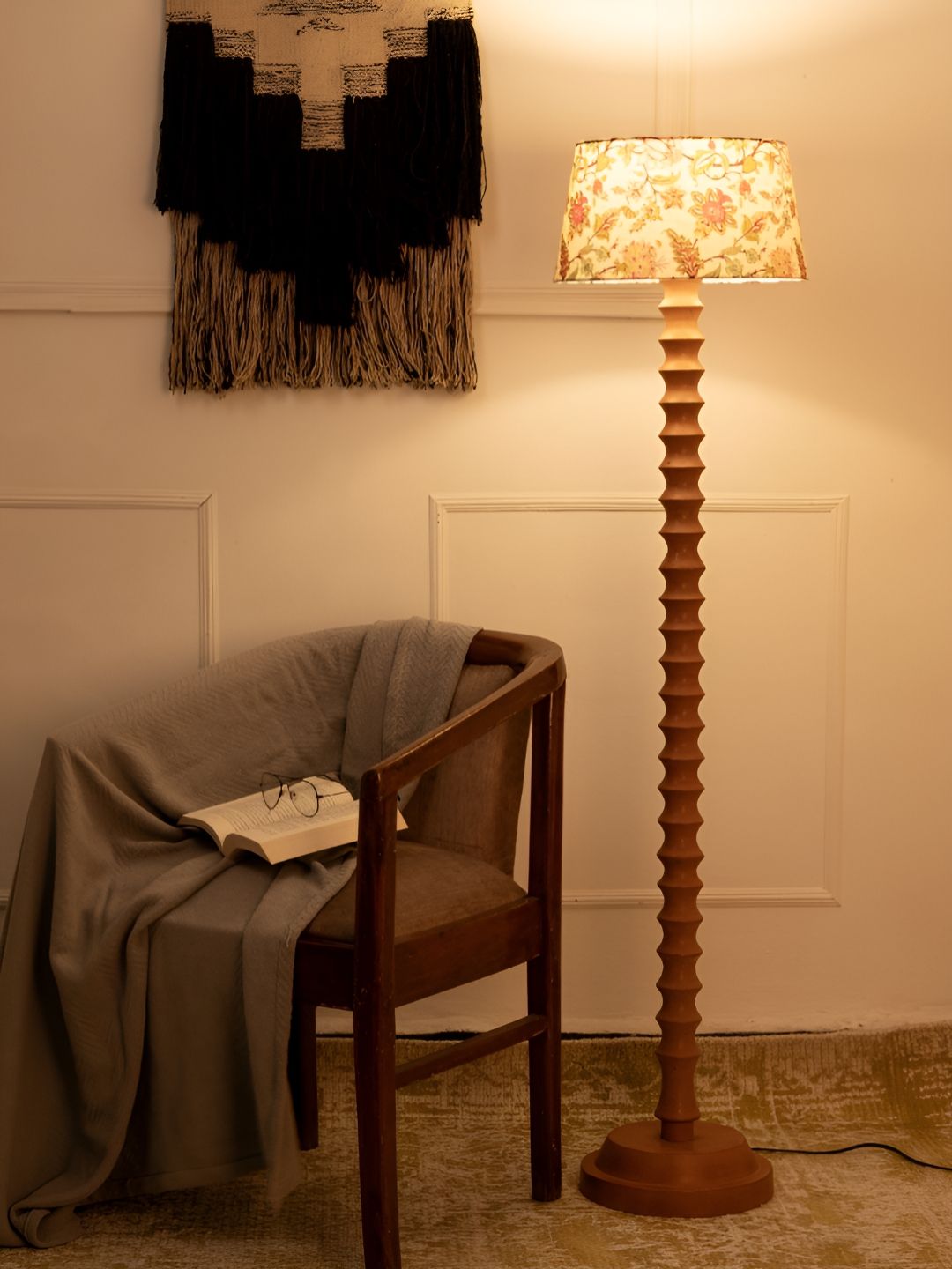 green girgit White & Brown Floral Printed Frustum Shaped Wooden Taper Floor Lamp-image-34