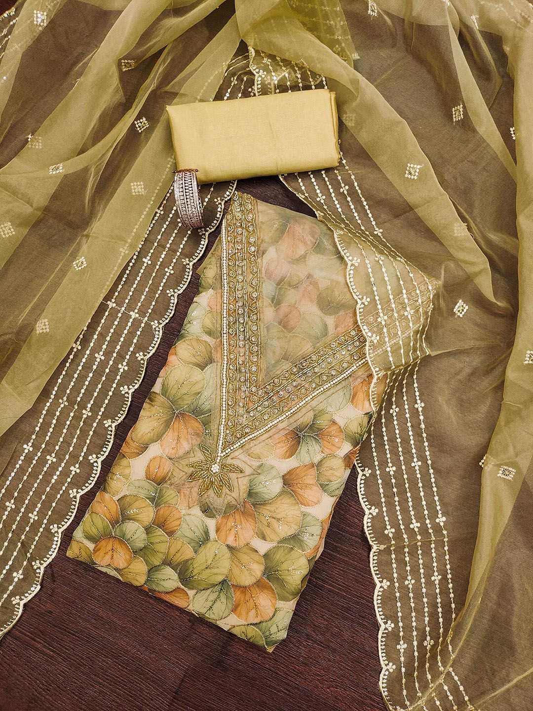 SHADOW & SAINING Floral Printed Sequinned Organza Unstitched Dress Material-picture-19