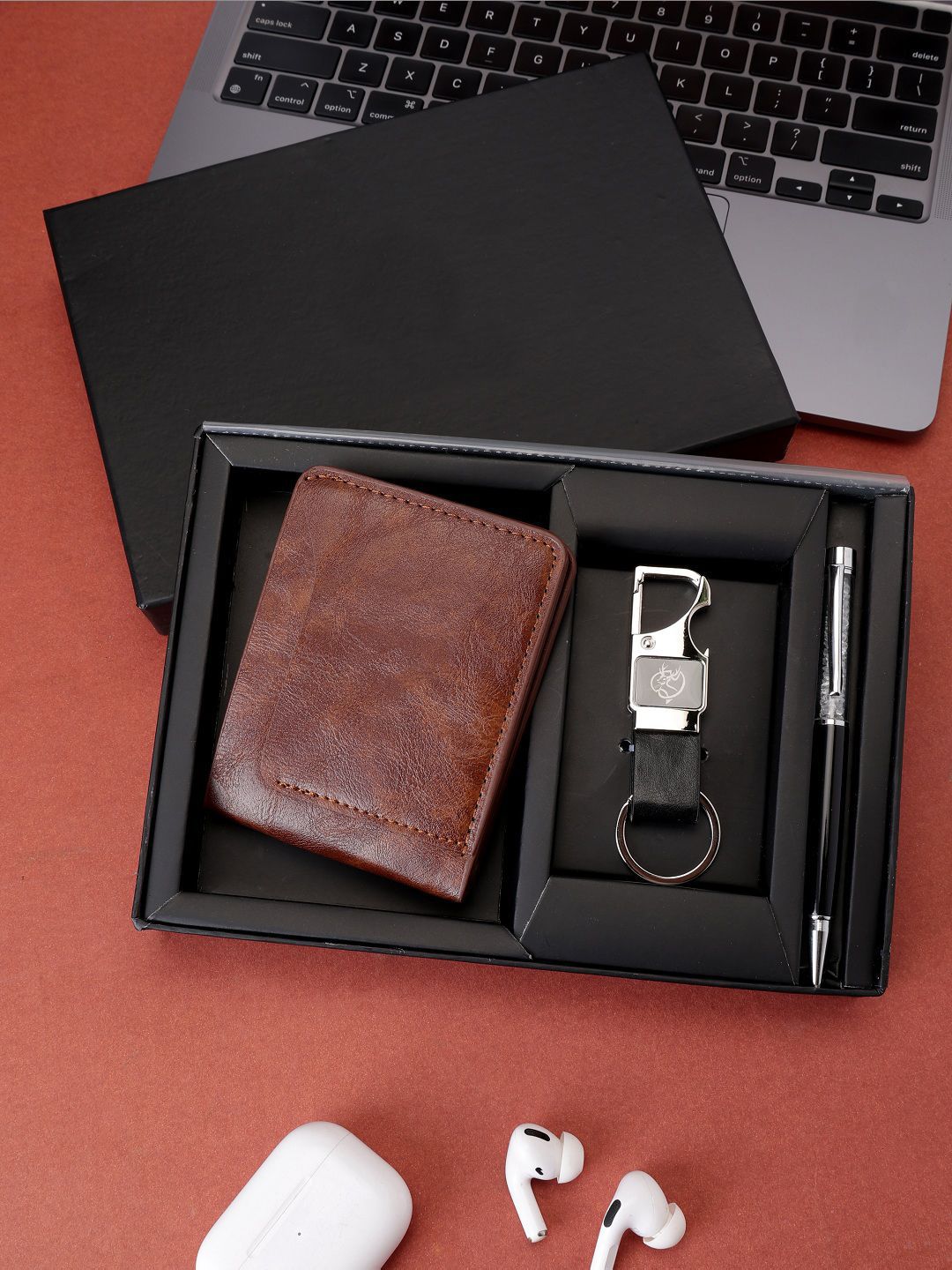 SAZARA Men Accessory Gift Set of Wallet, Pen & Keychain-picture-33