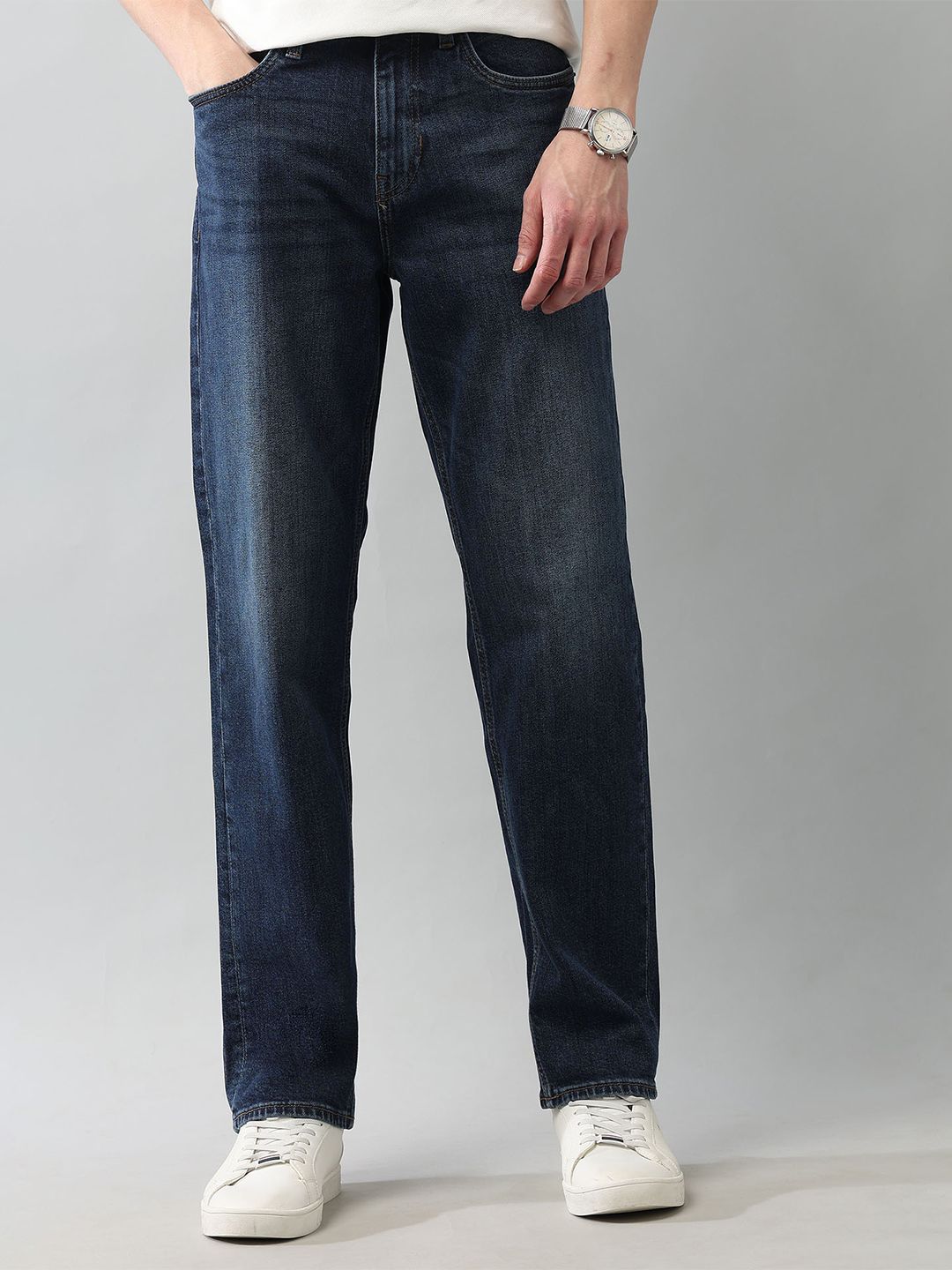 U.S. Polo Assn. Denim Co. Men Relaxed Fit Heavy Fade Stretchable Jeans-image-47