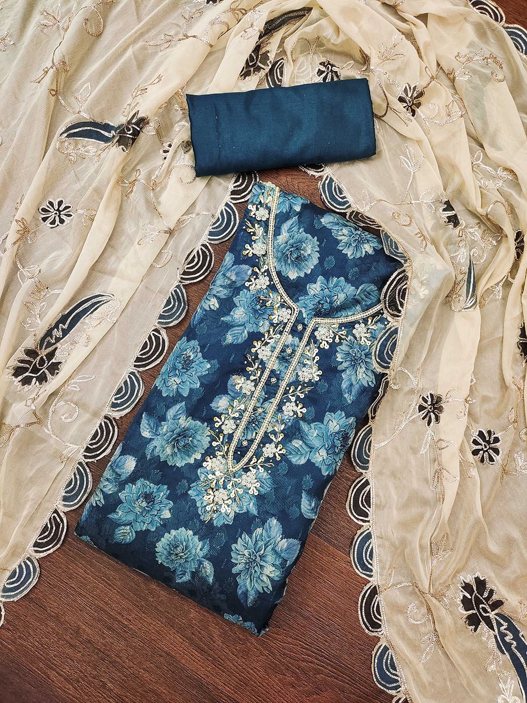 SHADOW & SAINING Floral Embroidered Sequnnied Semi-Stitched Dress Material-picture-13